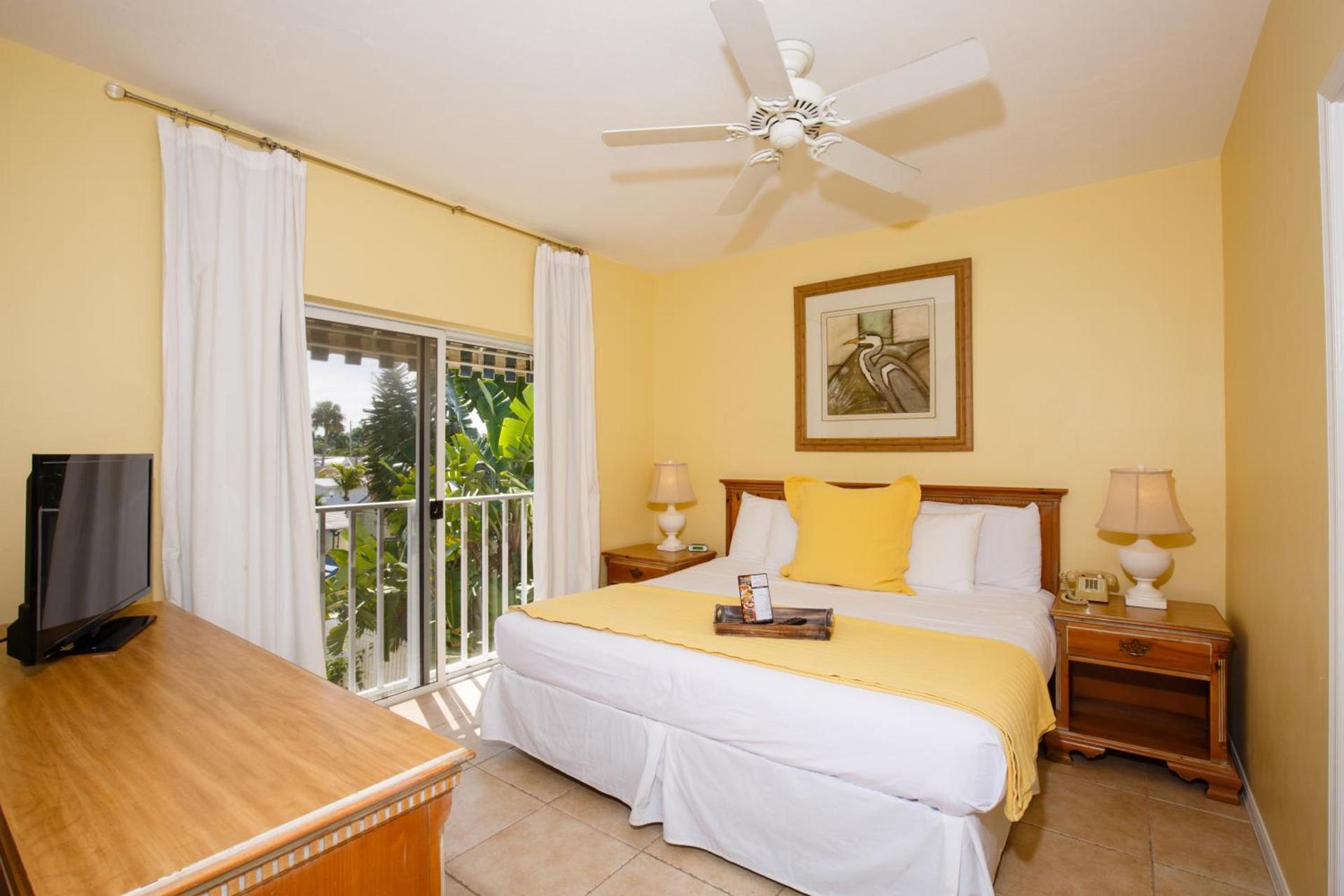 Naples Garden Inn photo 10