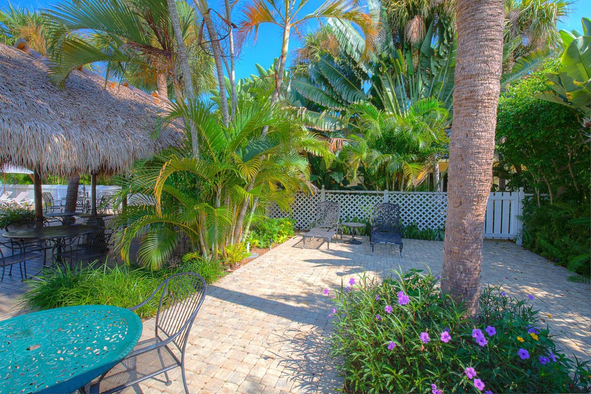 Naples Garden Inn photo 14