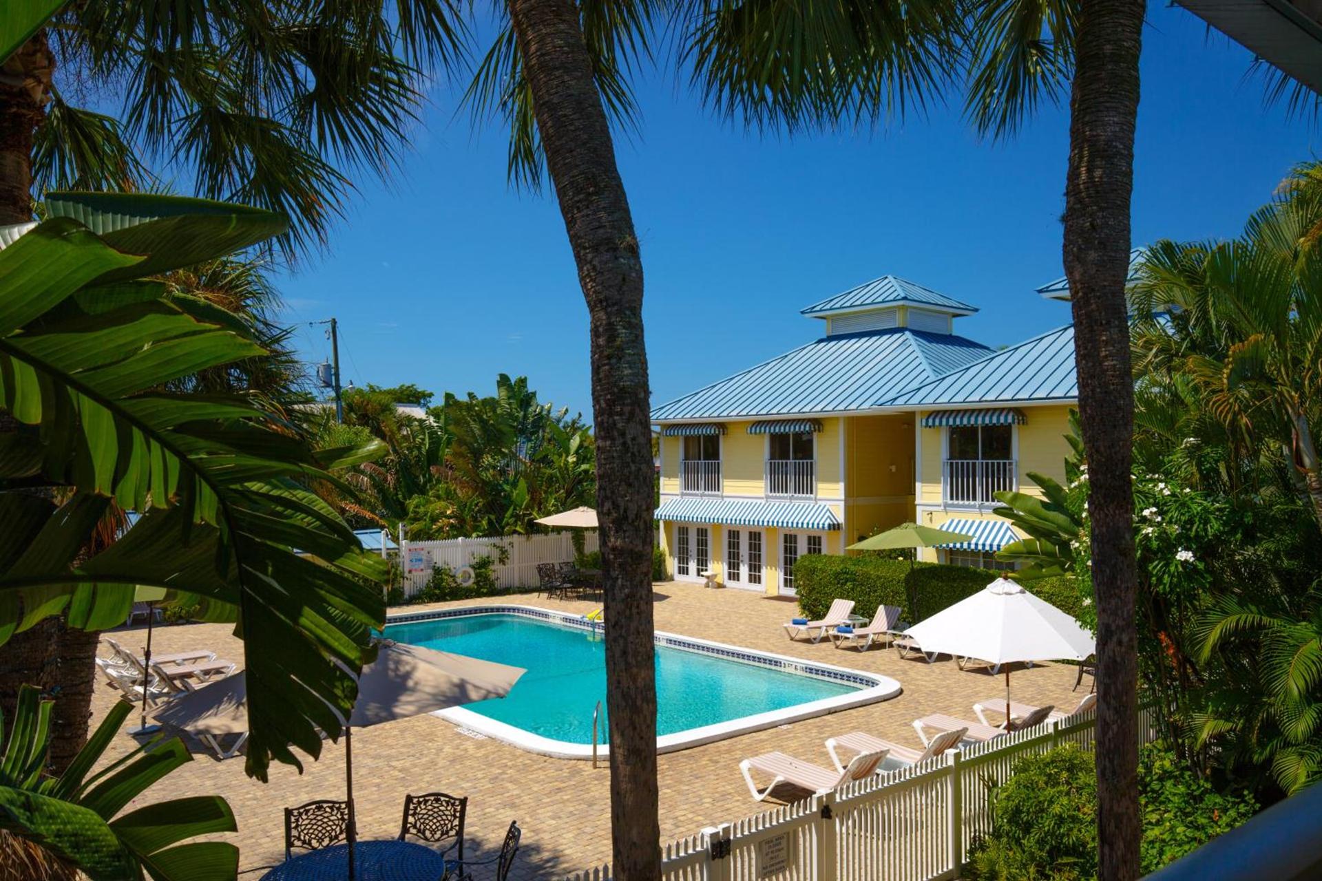 Naples Garden Inn photo 24