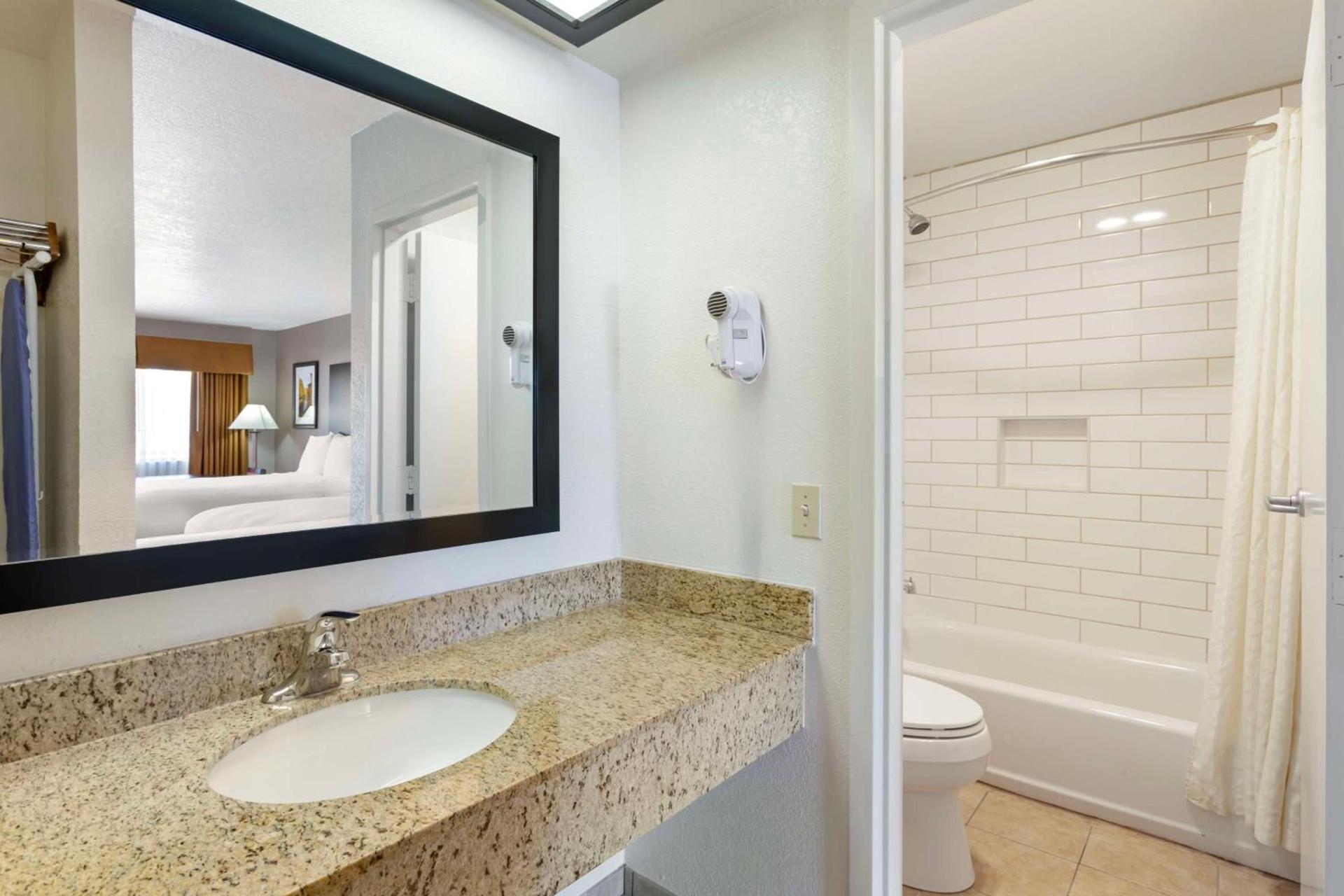 Best Western Sawmill Inn photo 18