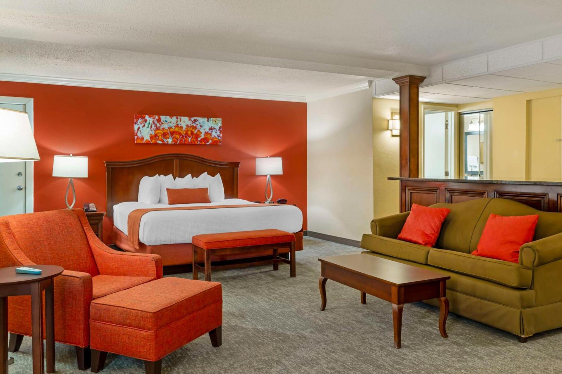 Best Western Plus Burlington photo 18
