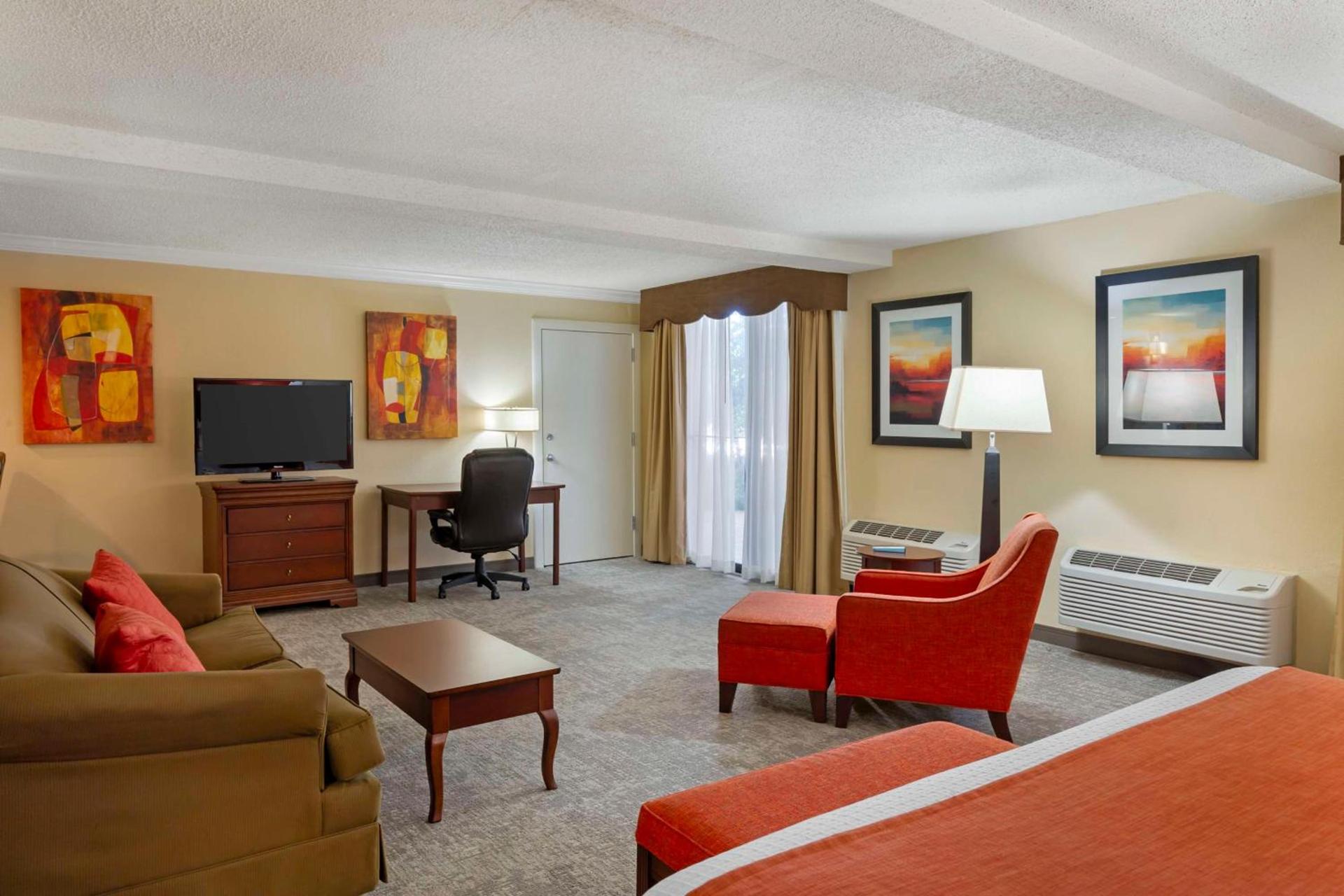 Best Western Plus Burlington photo 19