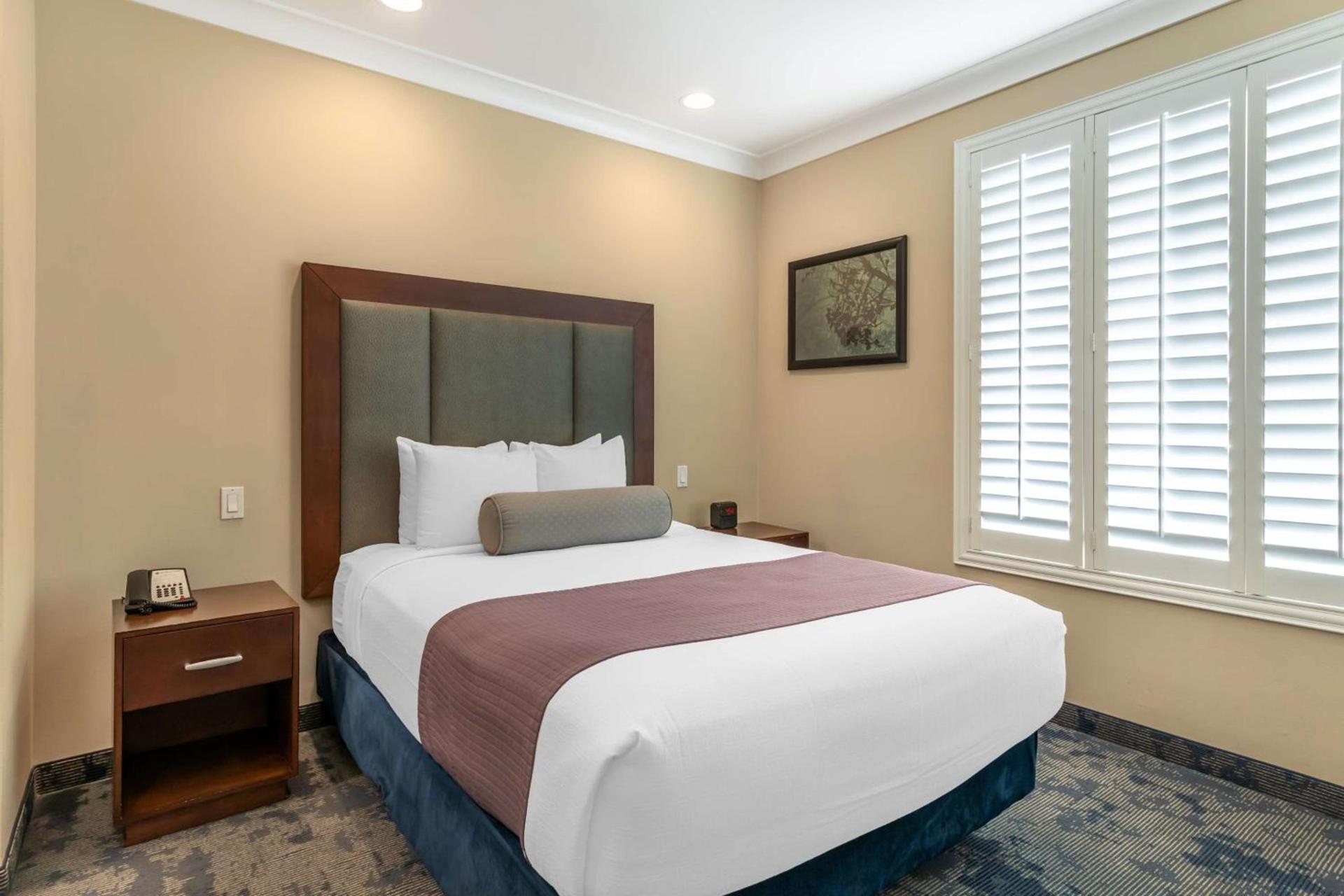 Best Western PLUS Avita Suites photo 19
