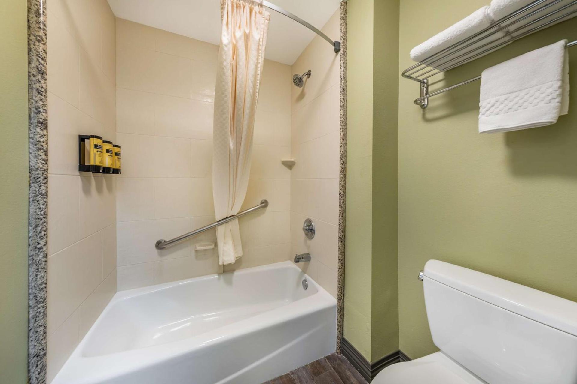 Best Western PLUS Avita Suites photo 25
