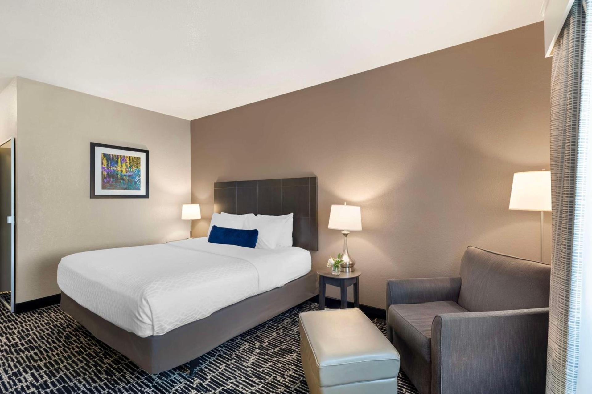Best Western Greeley photo 14