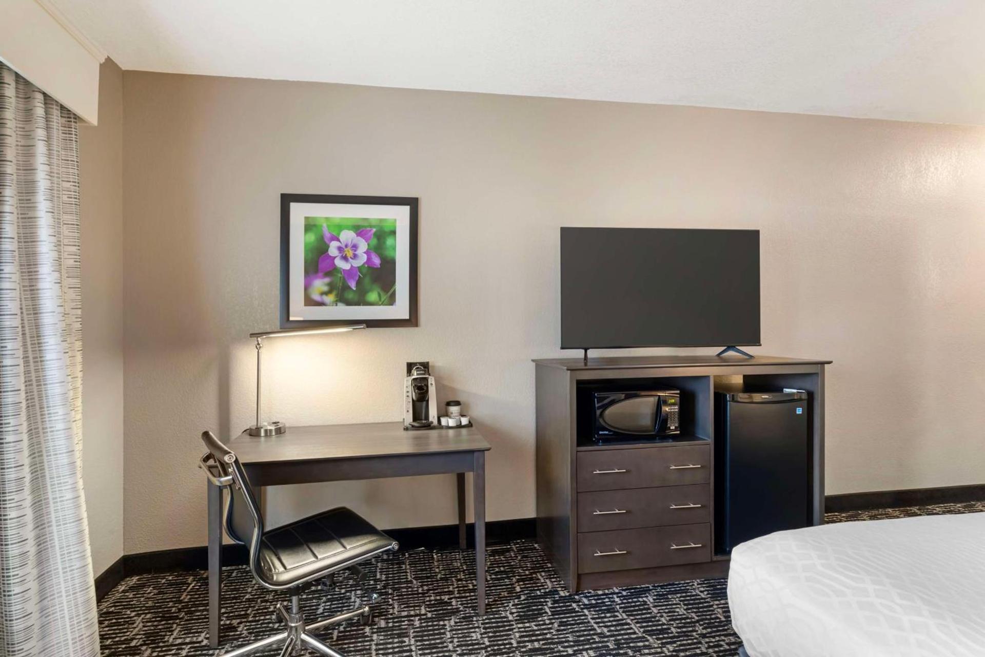 Best Western Greeley photo 15