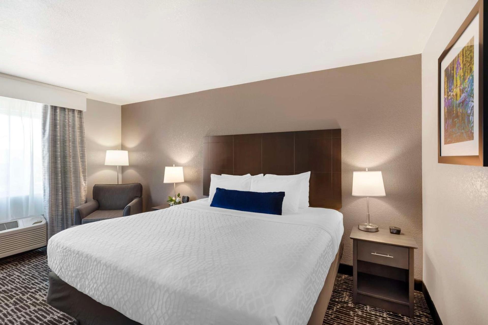 Best Western Greeley photo 19