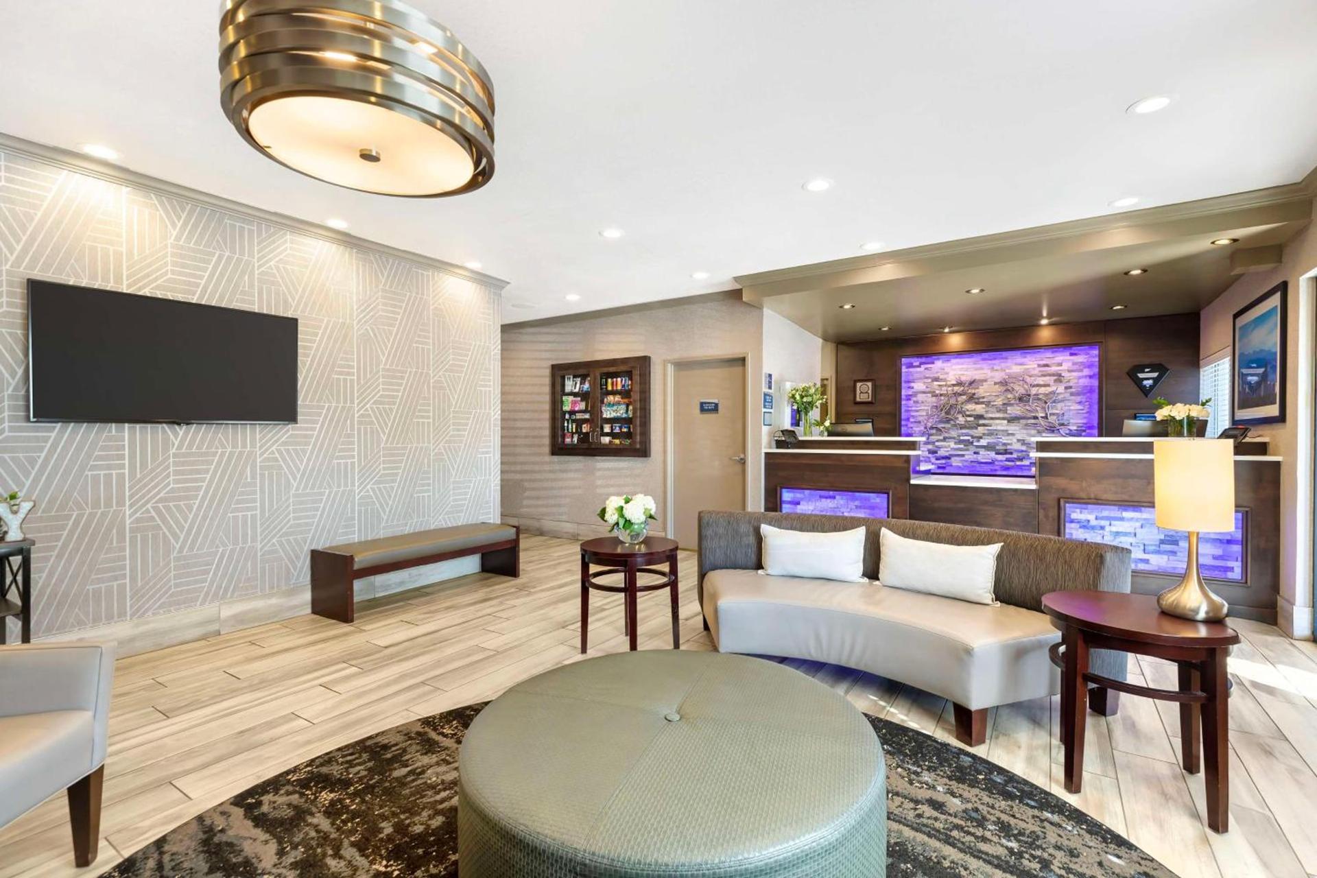 Best Western Greeley photo 34