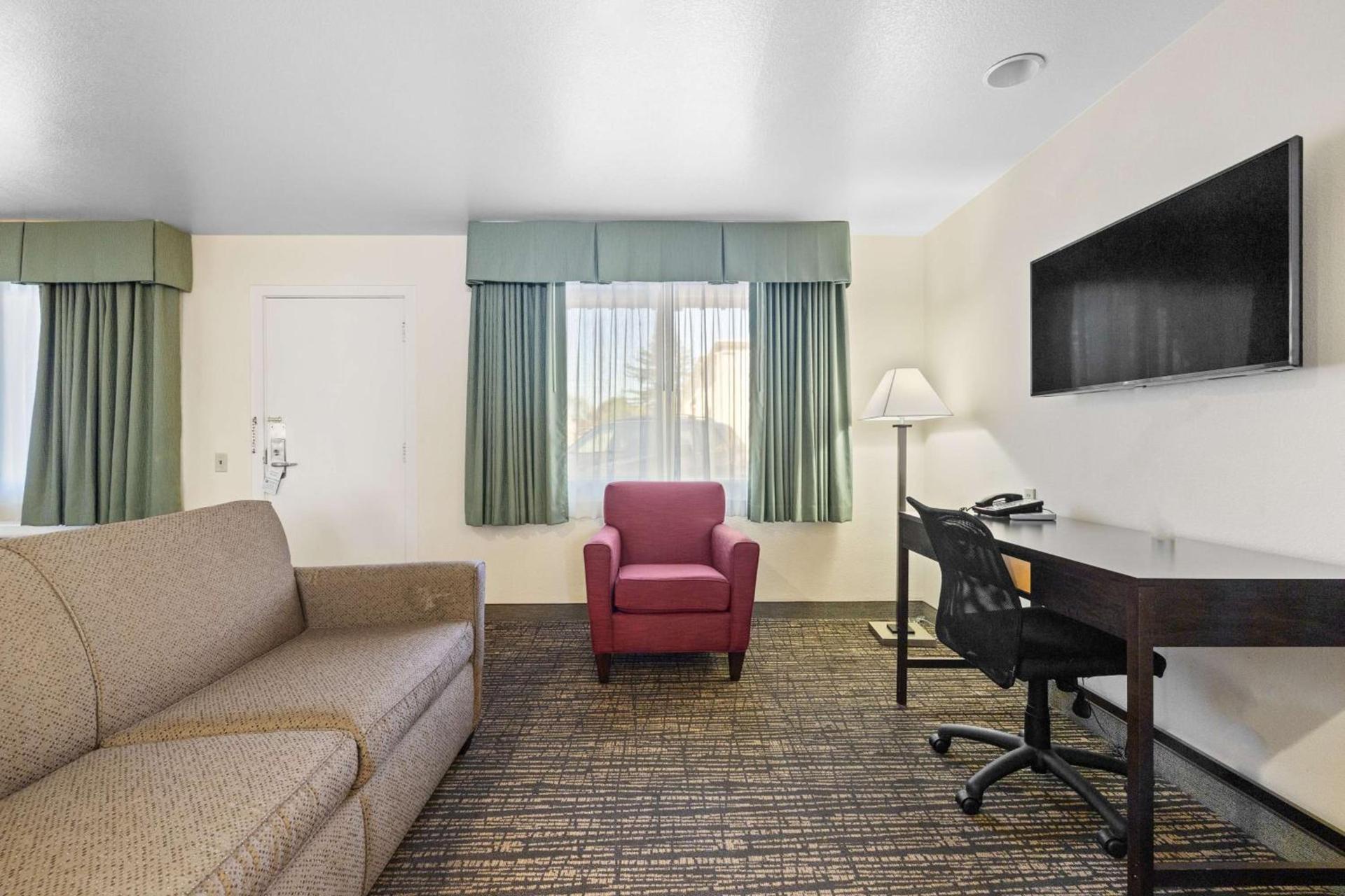 Best Western Petaluma Inn photo 18