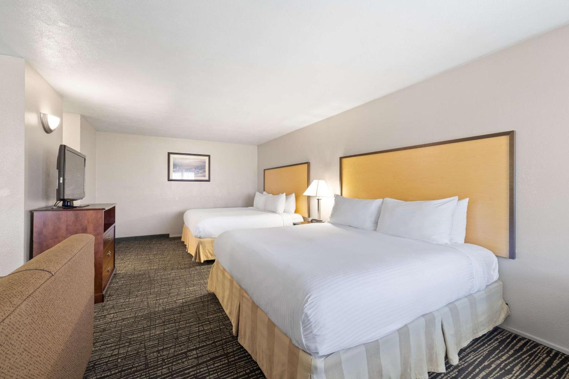 Best Western Petaluma Inn photo 19