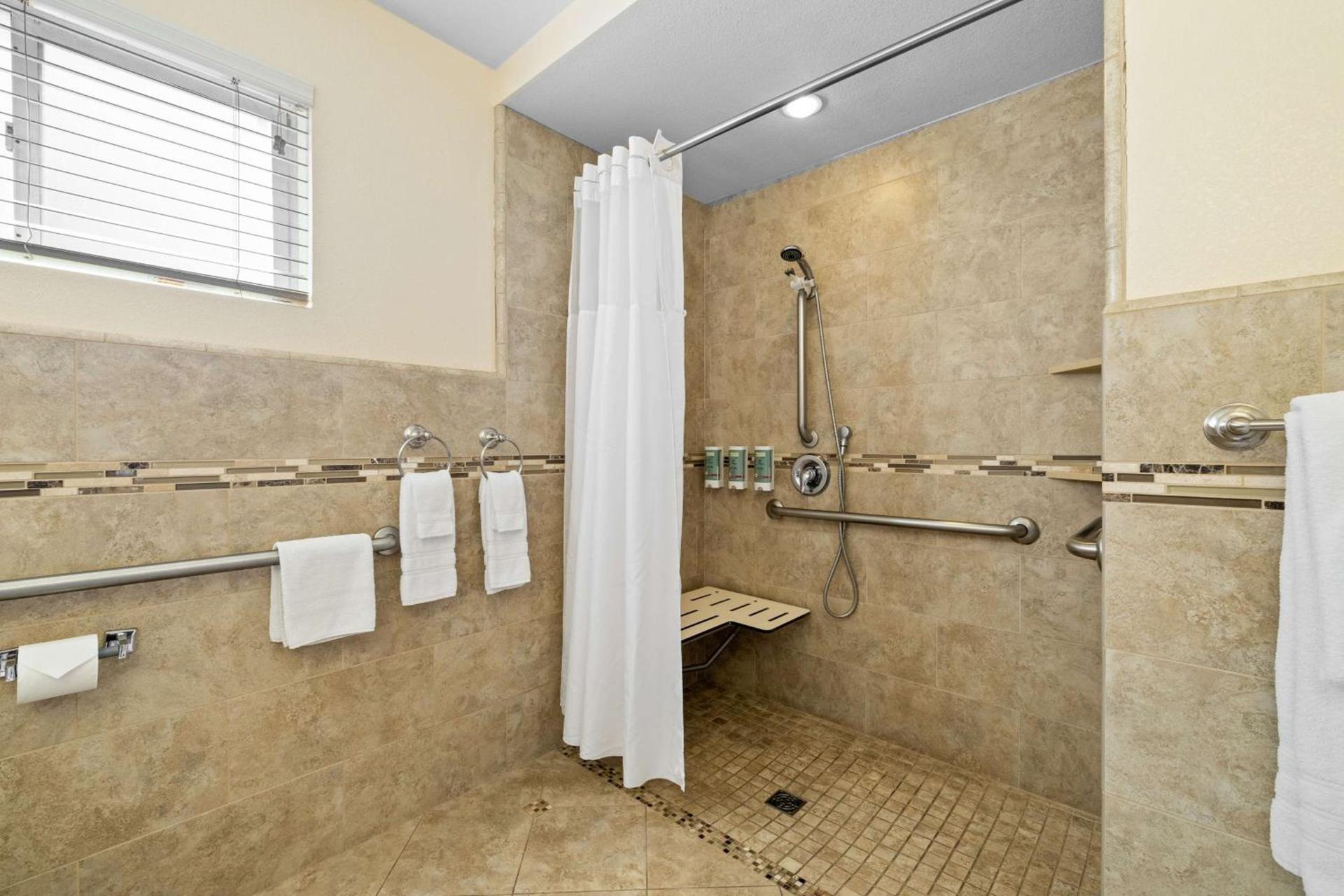 Best Western Petaluma Inn photo 37