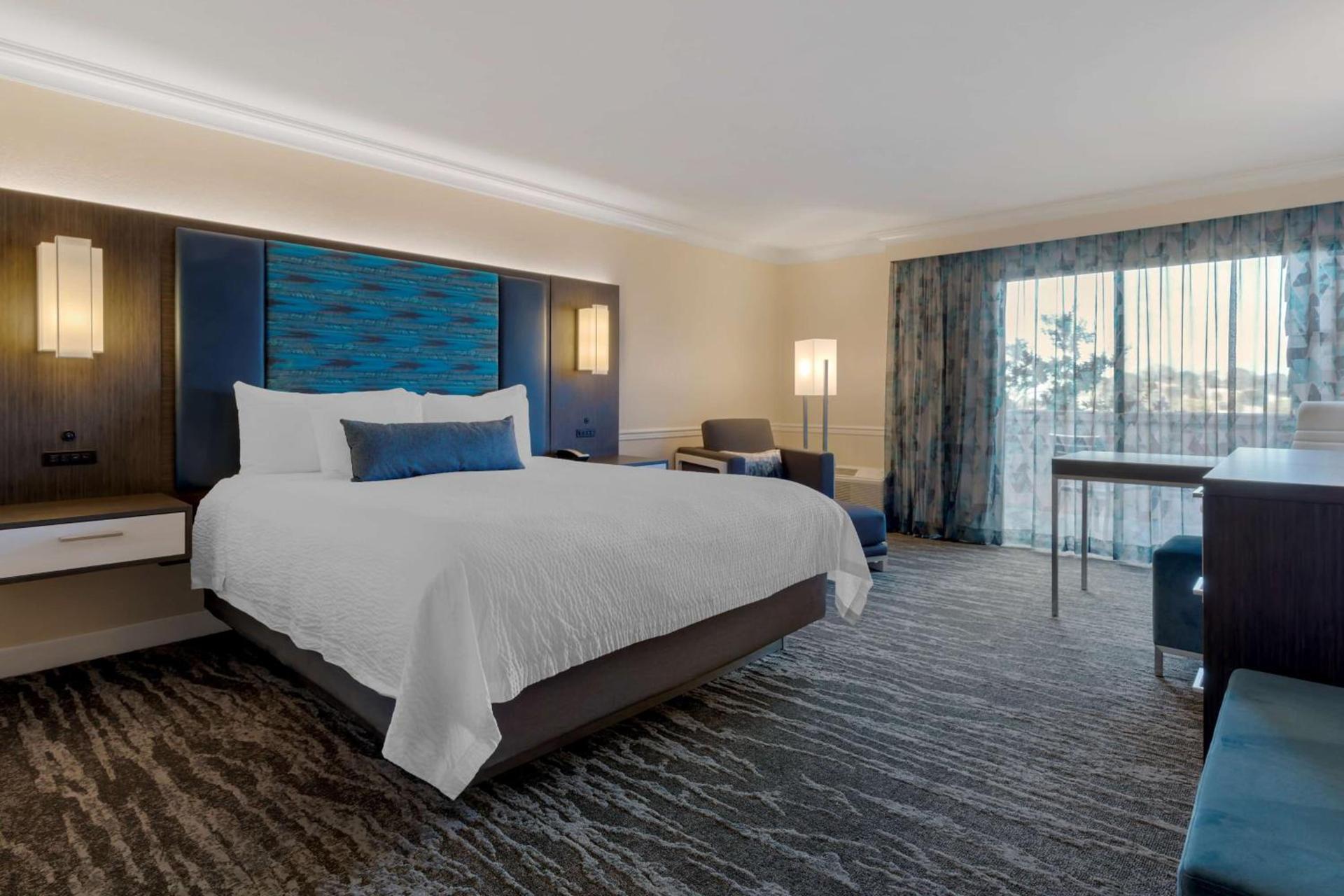 Best Western Plus Novato Oaks Inn photo 5