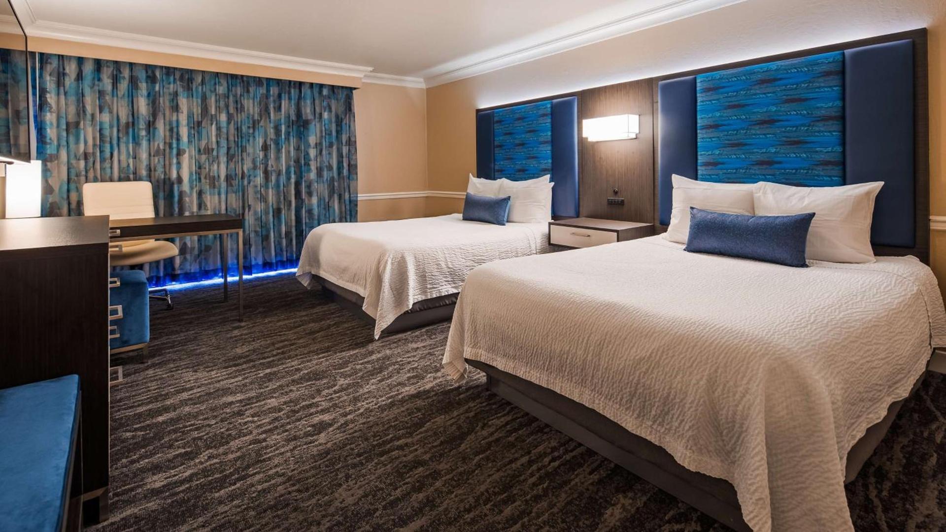 Best Western Plus Novato Oaks Inn photo 11