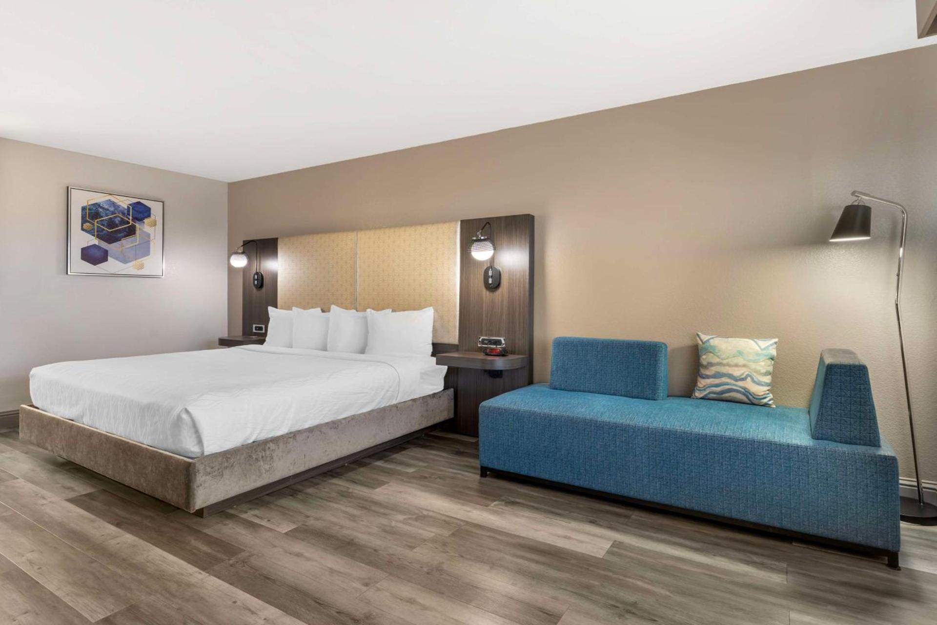 Best Western Marina State Beach photo 24