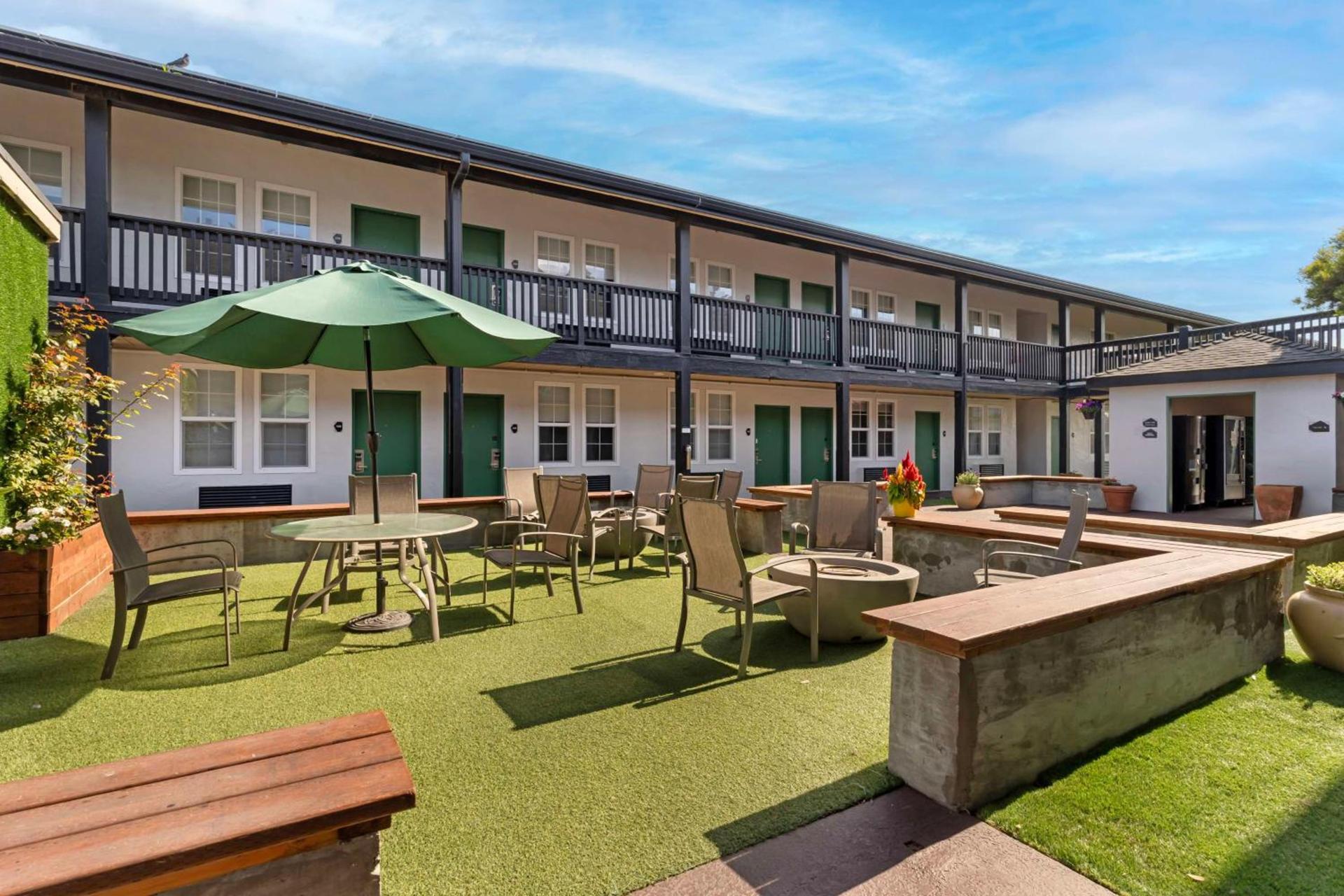 Best Western Marina State Beach photo 27