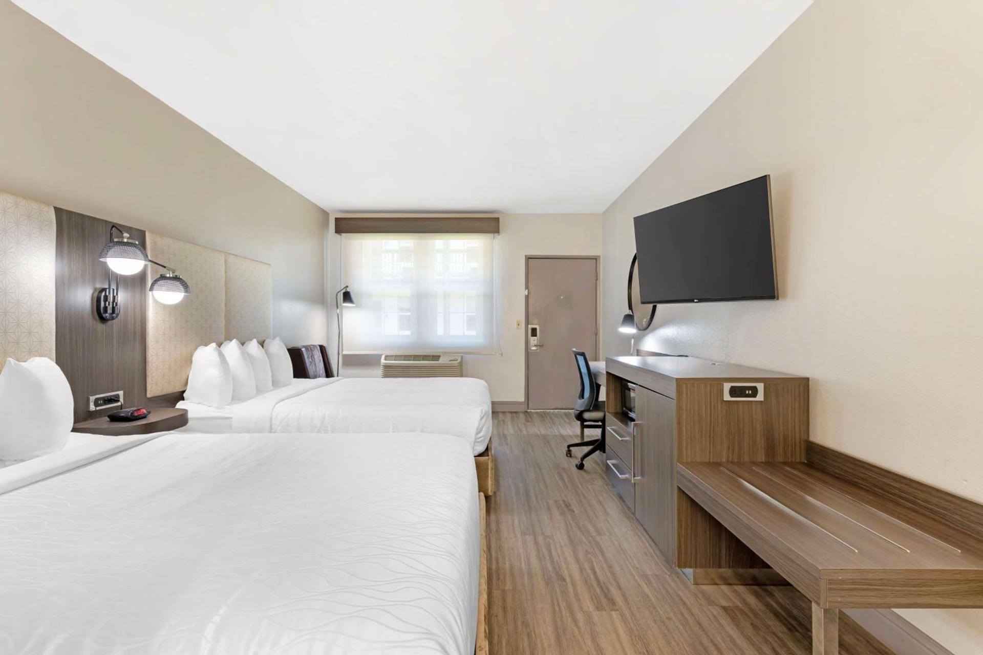Best Western Marina State Beach photo 23