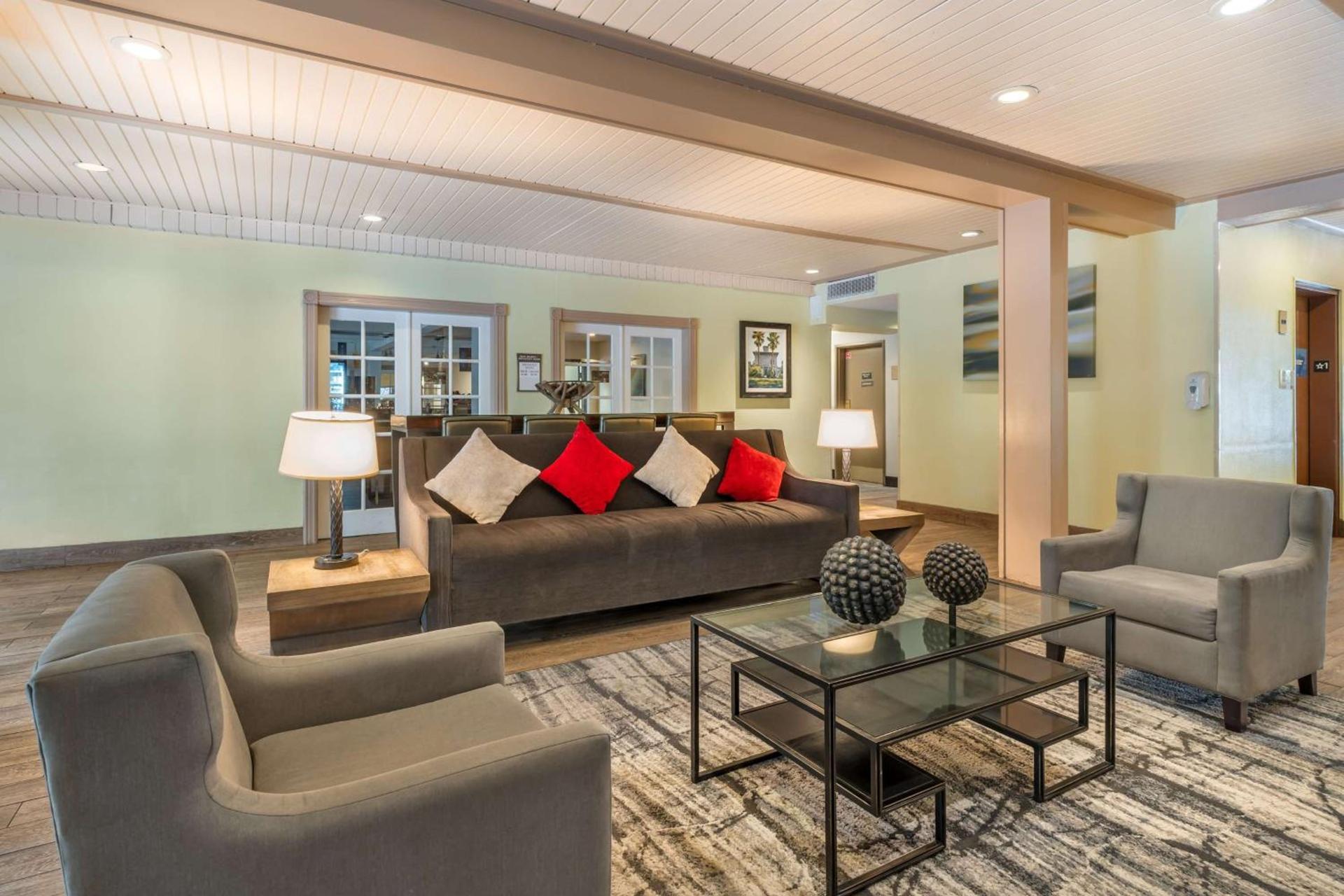 Best Western John Muir Inn photo 6