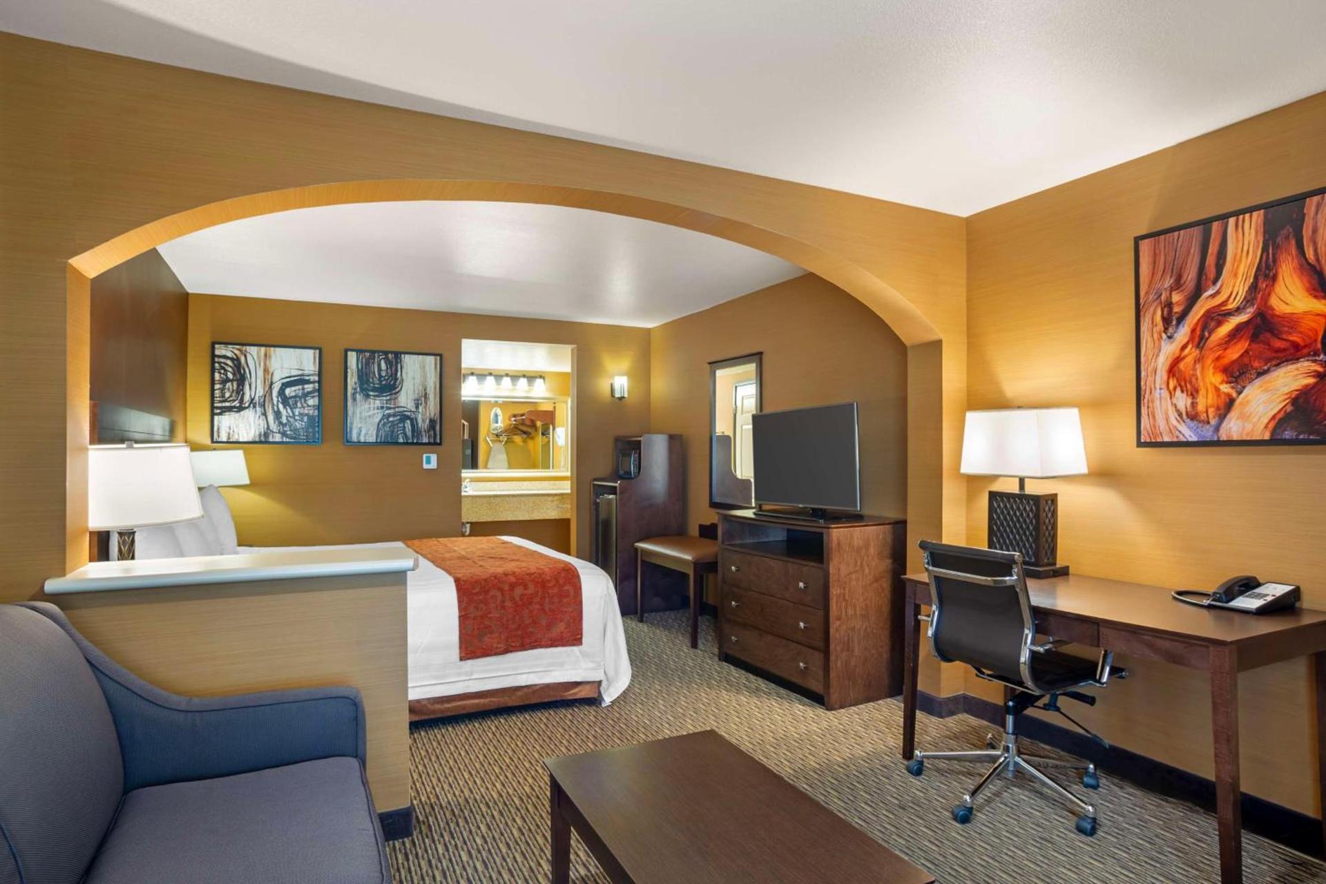 Best Western Exeter Inn & Suites photo 19