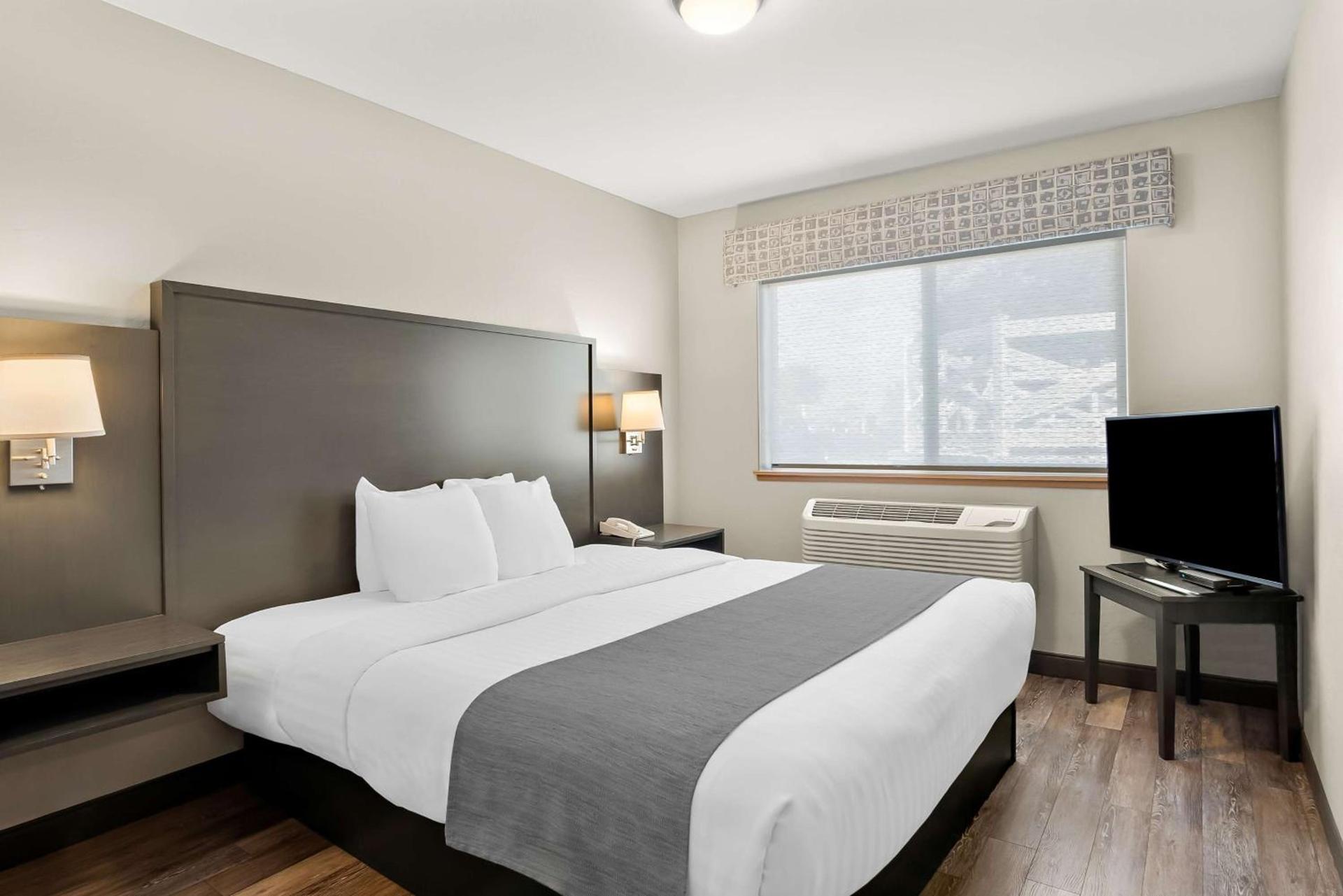 Best Western Sawtooth Inn and Suites photo 10