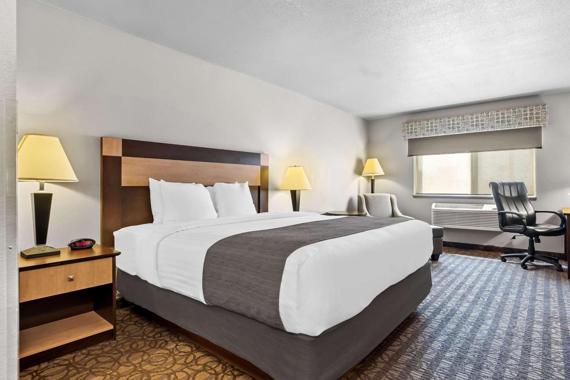 Best Western Sawtooth Inn and Suites photo 24