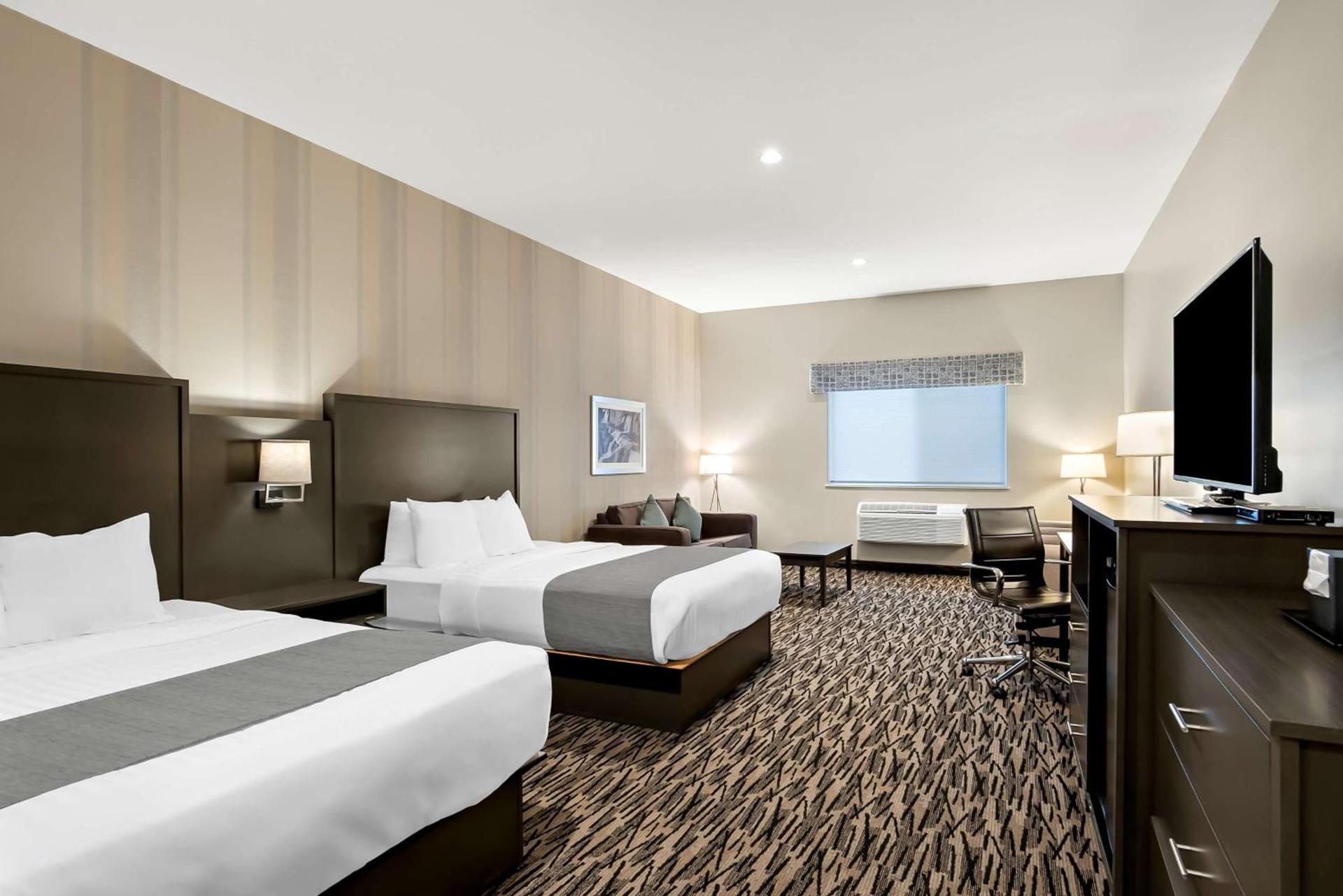 Best Western Sawtooth Inn and Suites photo 30