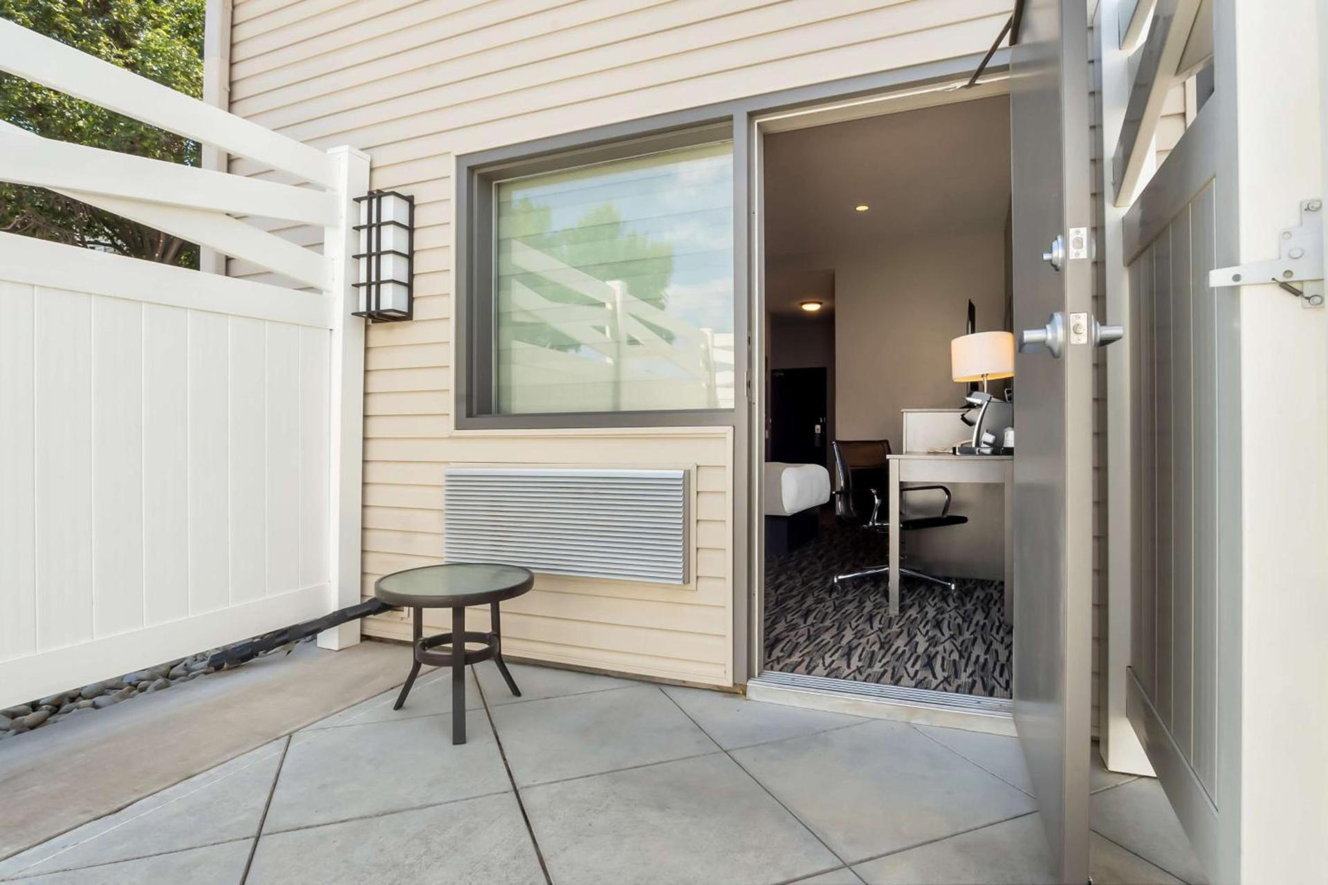 Best Western Sawtooth Inn and Suites photo 35