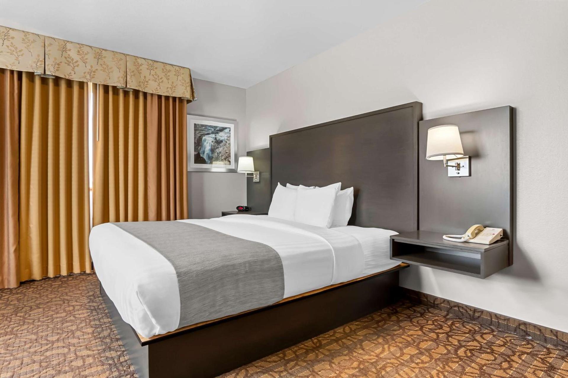 Best Western Sawtooth Inn and Suites photo 41
