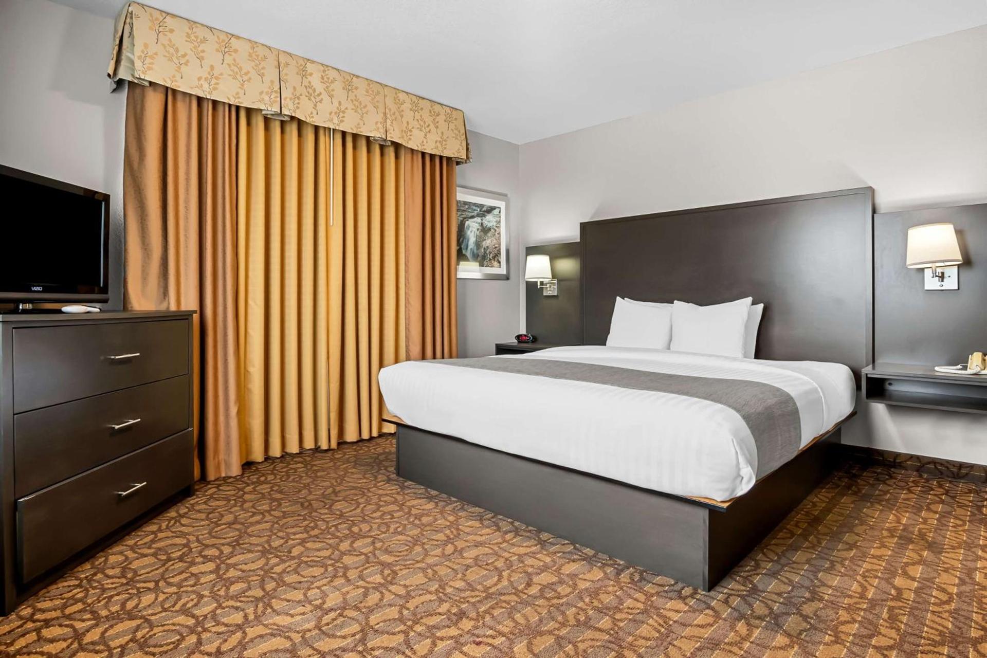 Best Western Sawtooth Inn and Suites photo 42