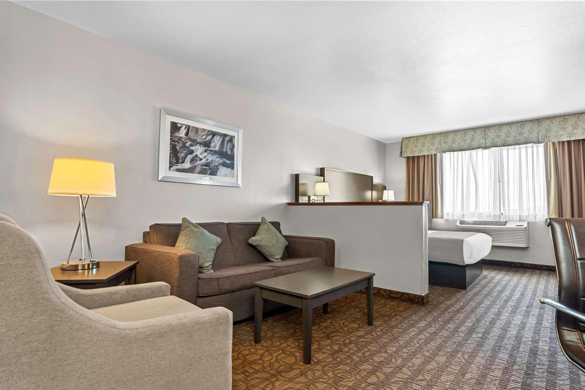 Best Western Sawtooth Inn and Suites photo 44