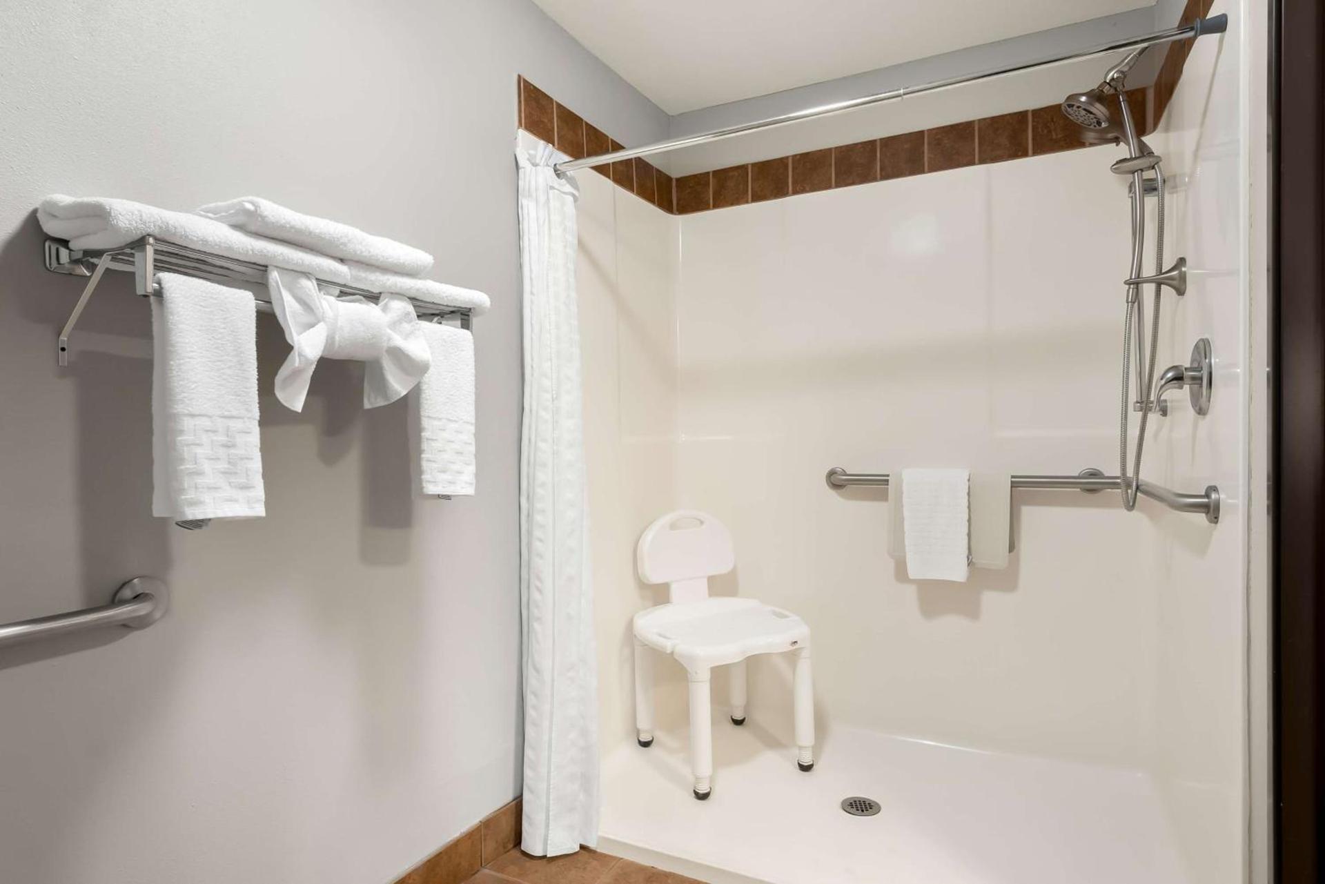 Best Western Sawtooth Inn and Suites photo 50