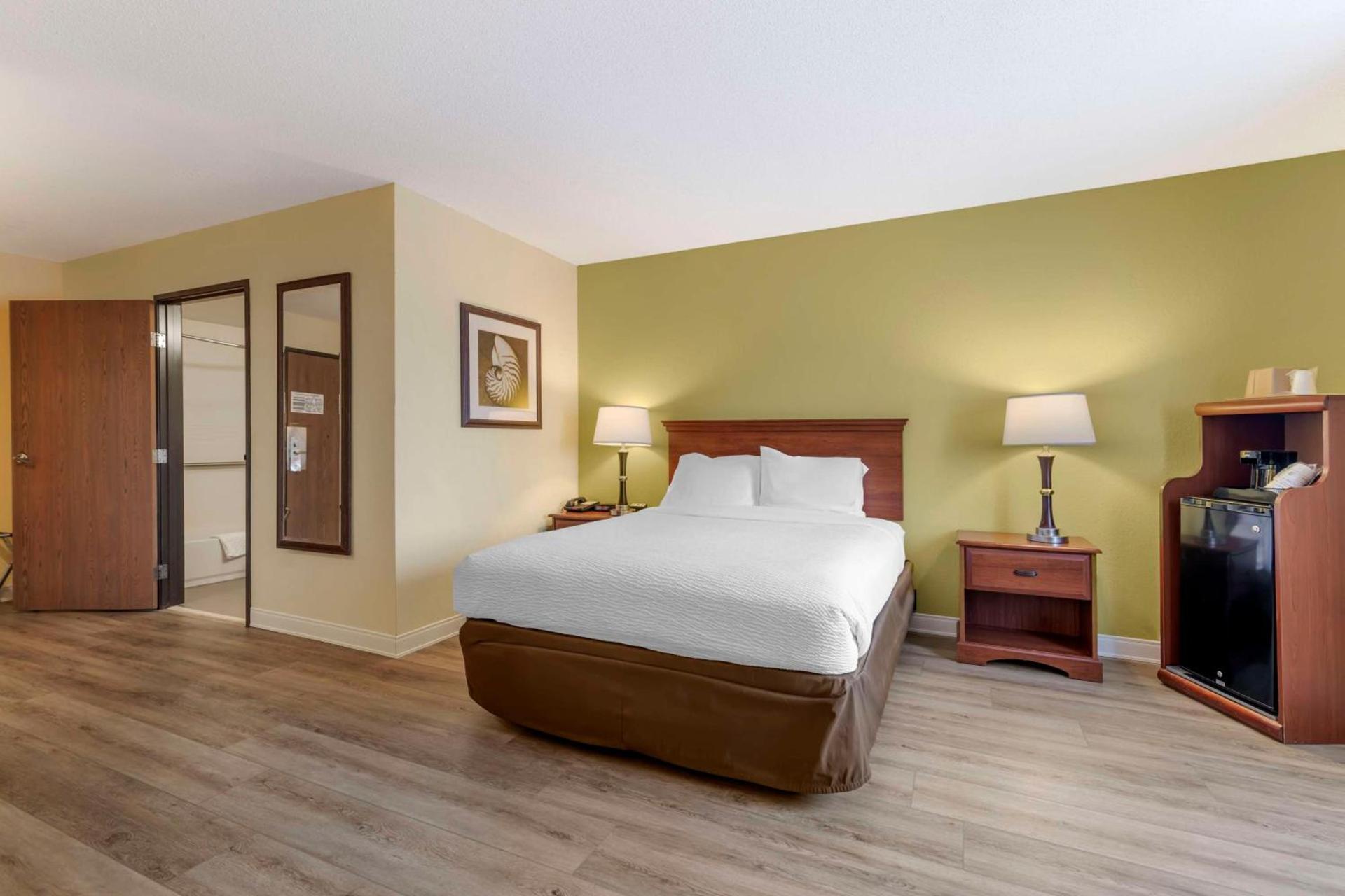 Best Western York Inn photo 14
