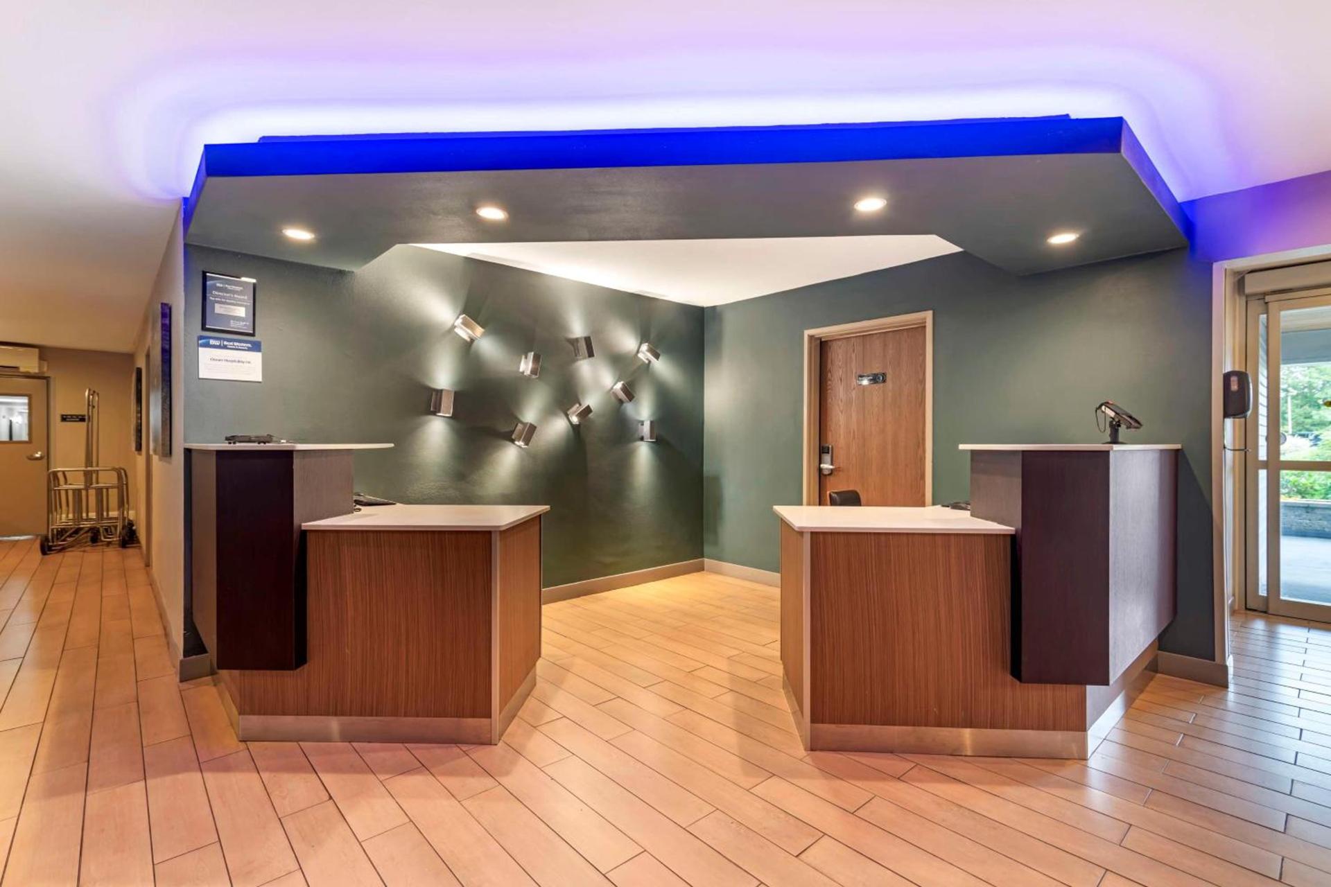 Best Western York Inn photo 12