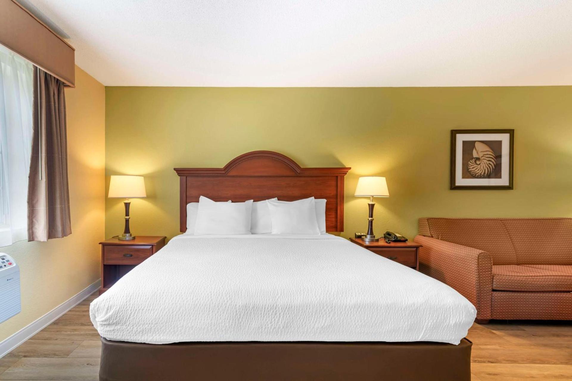 Best Western York Inn photo 17