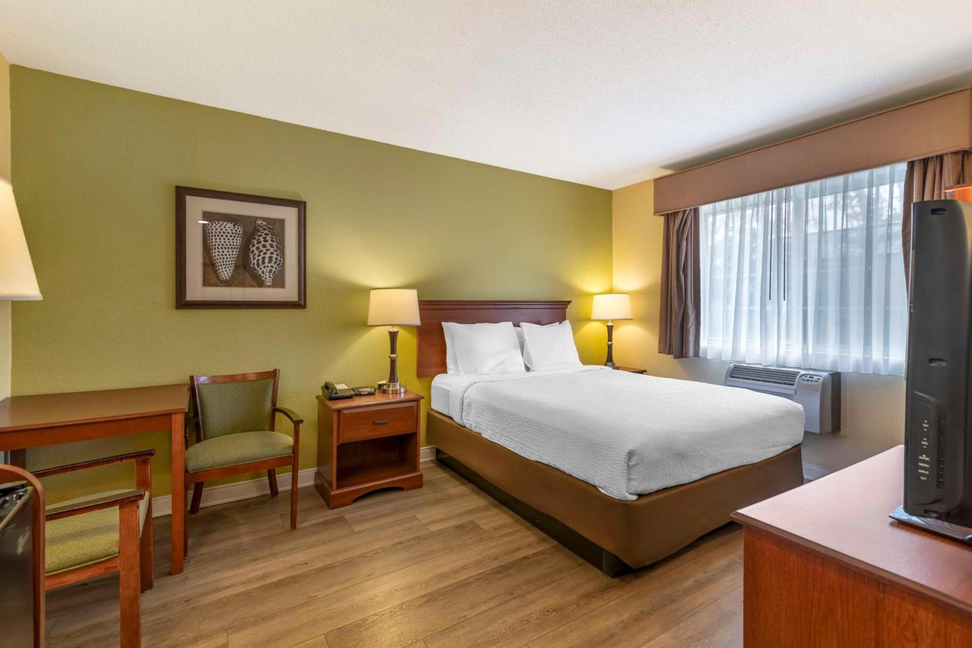 Best Western York Inn photo 20