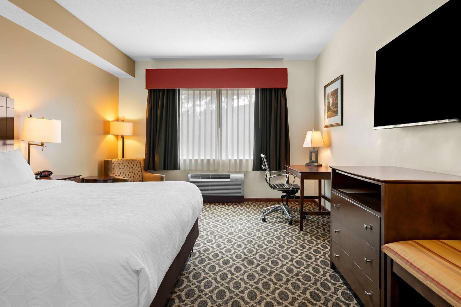 Best Western Paradise Inn photo 16