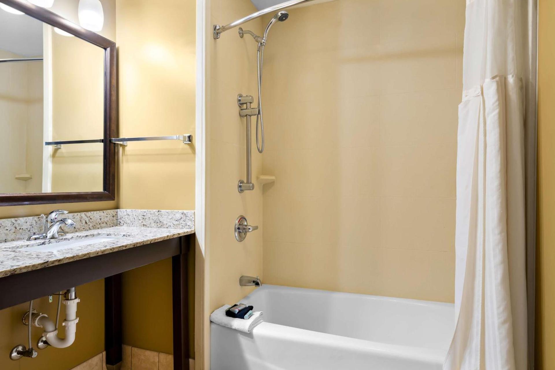 Best Western Paradise Inn photo 19