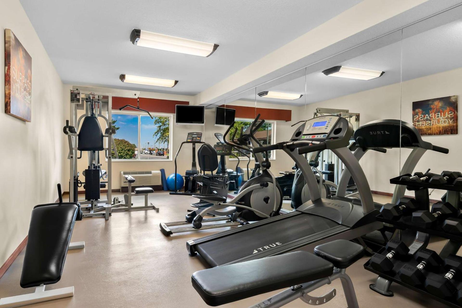 Best Western Paradise Inn photo 24