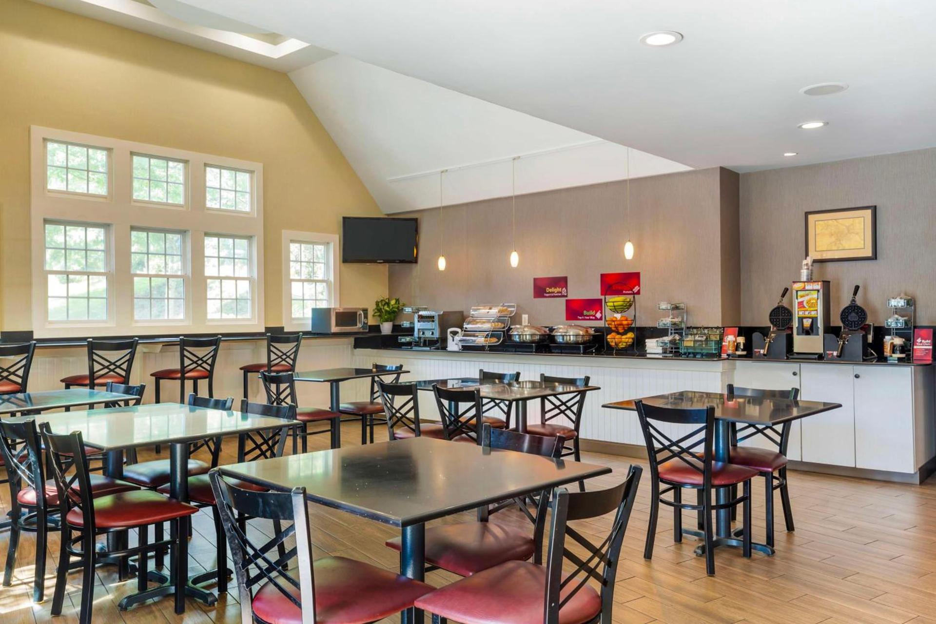 Best Western Plus Cold Spring photo 15