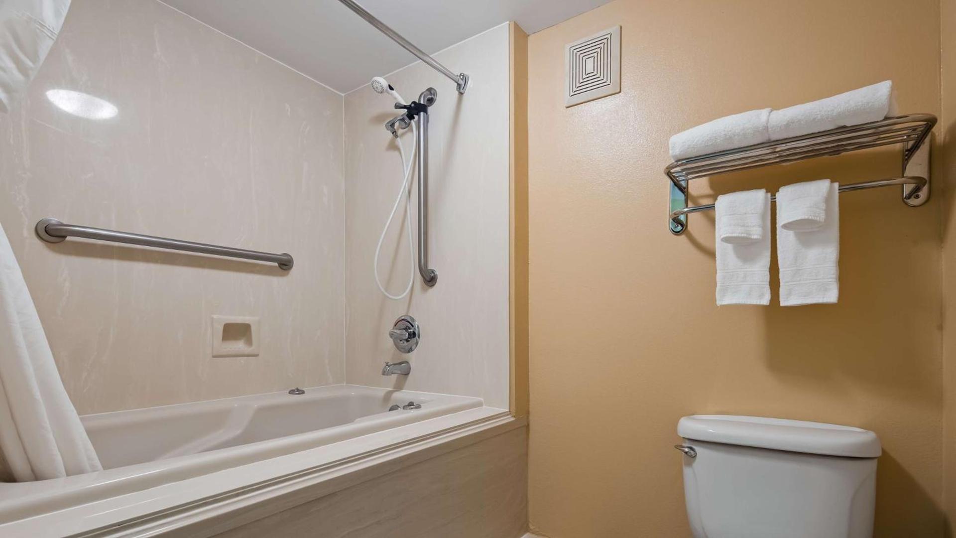 SureStay Plus by Best Western Covington photo 21