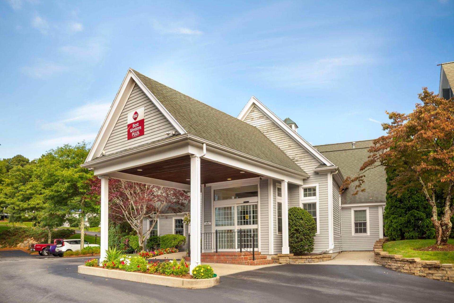 Best Western Plus Cold Spring photo 18