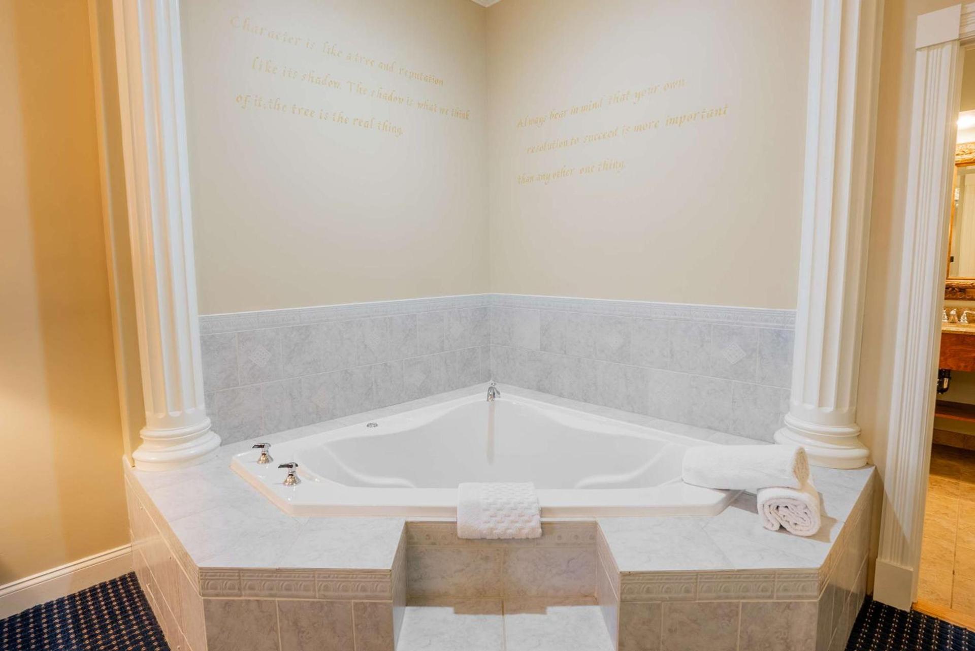 Best Western White House Inn photo 34