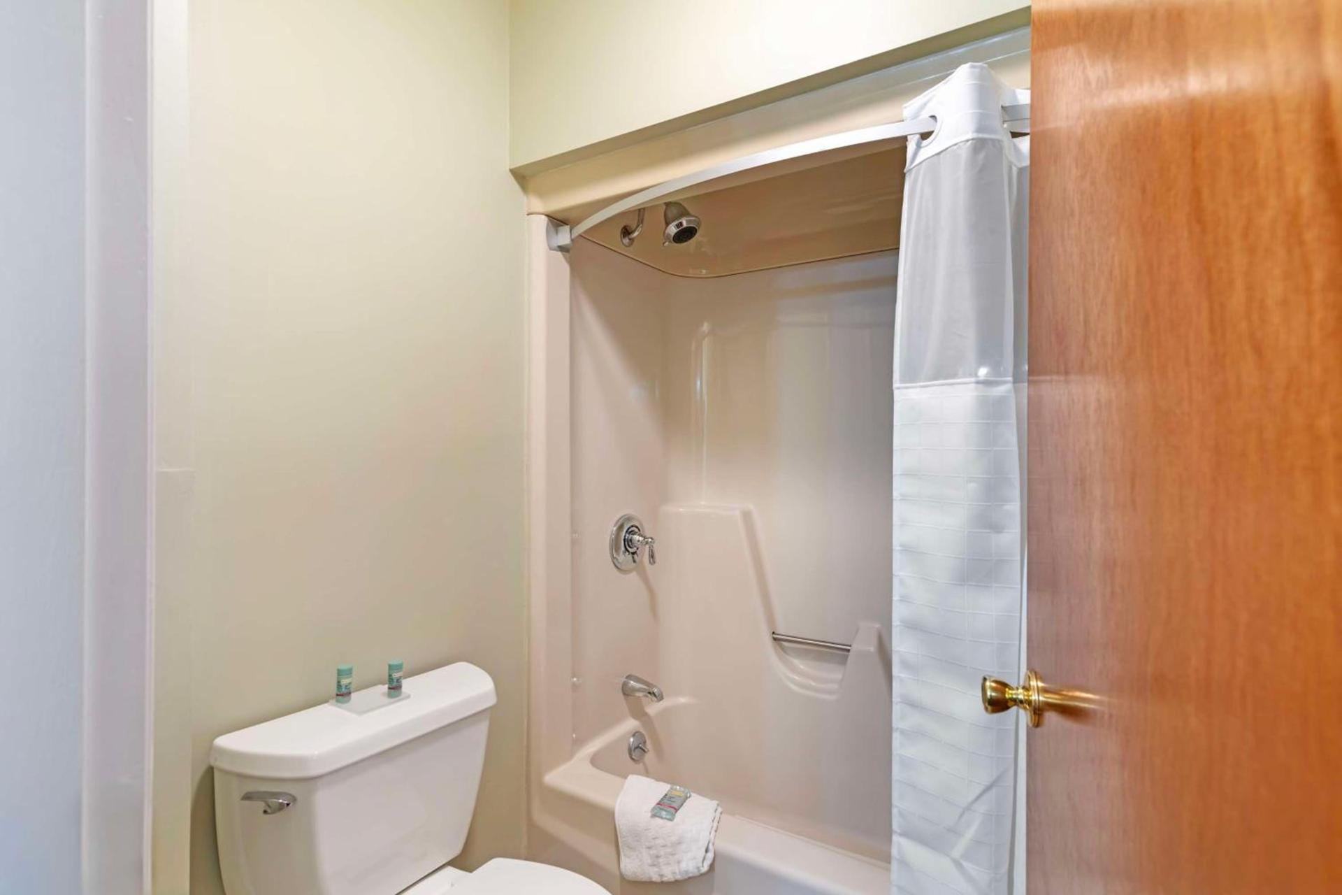 Best Western White House Inn photo 88