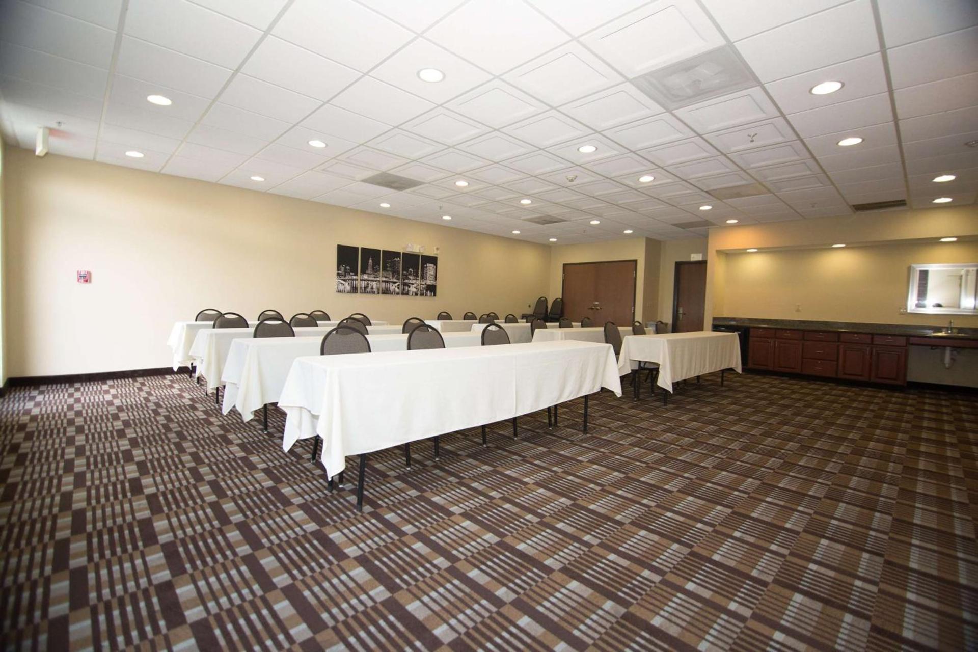Best Western Columbus Airport photo 24