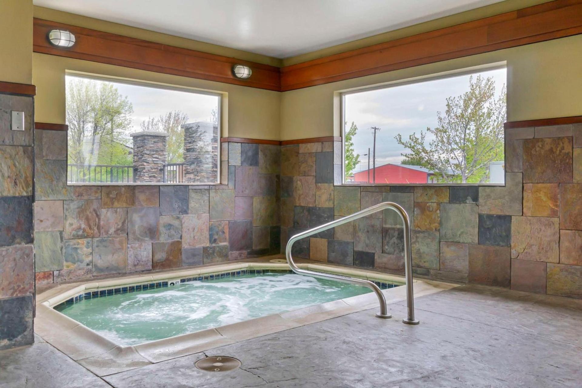 Best Western Plus Ellensburg Hotel photo 4