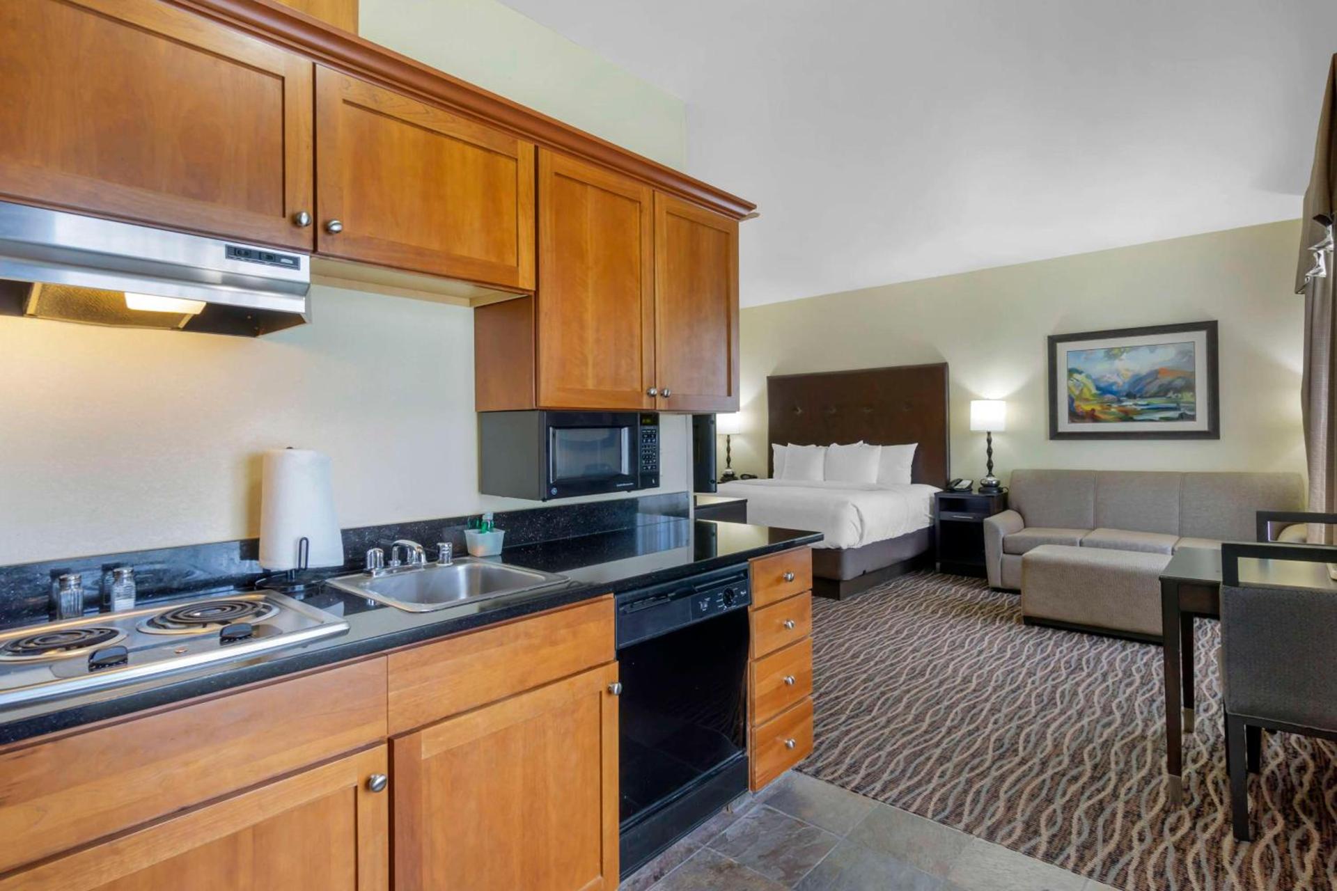 Best Western Plus Ellensburg Hotel photo 17