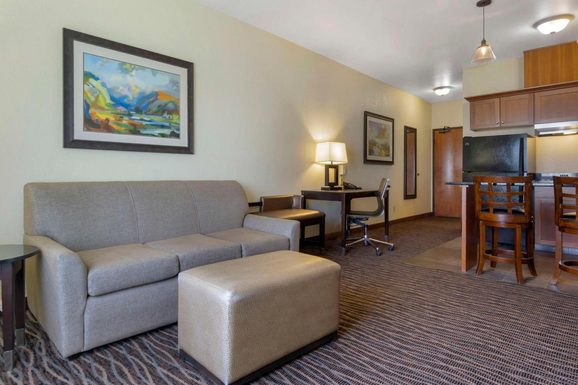 Best Western Plus Ellensburg Hotel photo 18