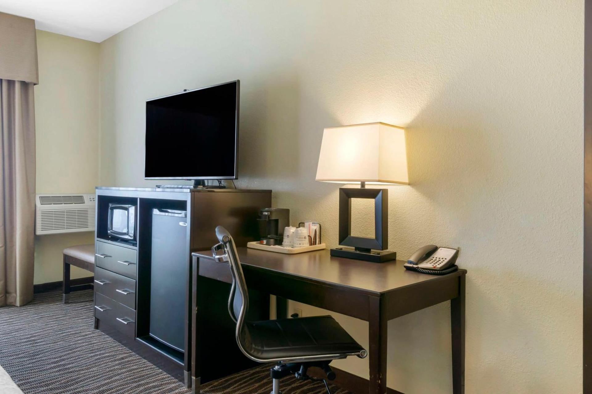 Best Western Plus Ellensburg Hotel photo 22