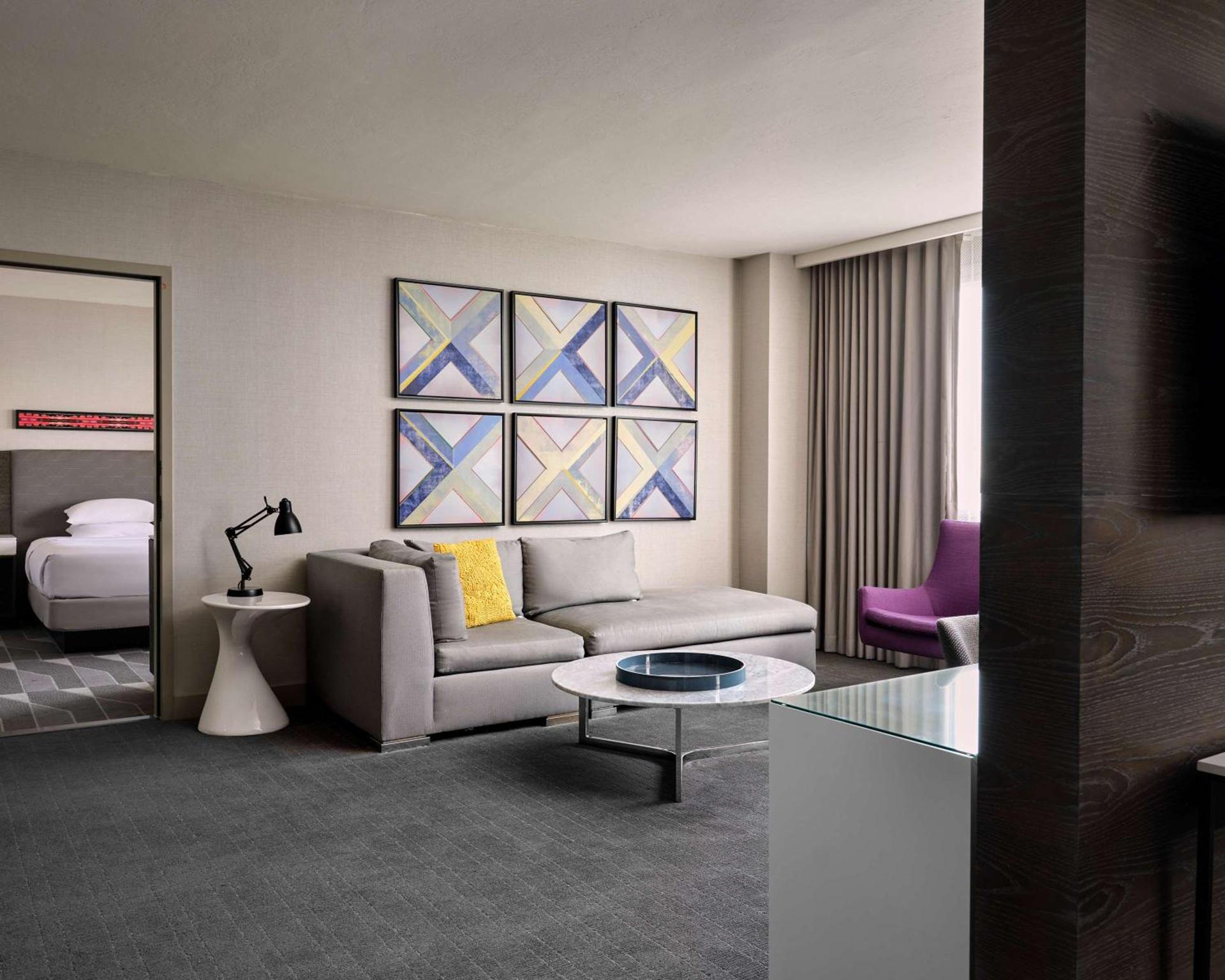 Hyatt Regency Los Angeles International Airport photo 19