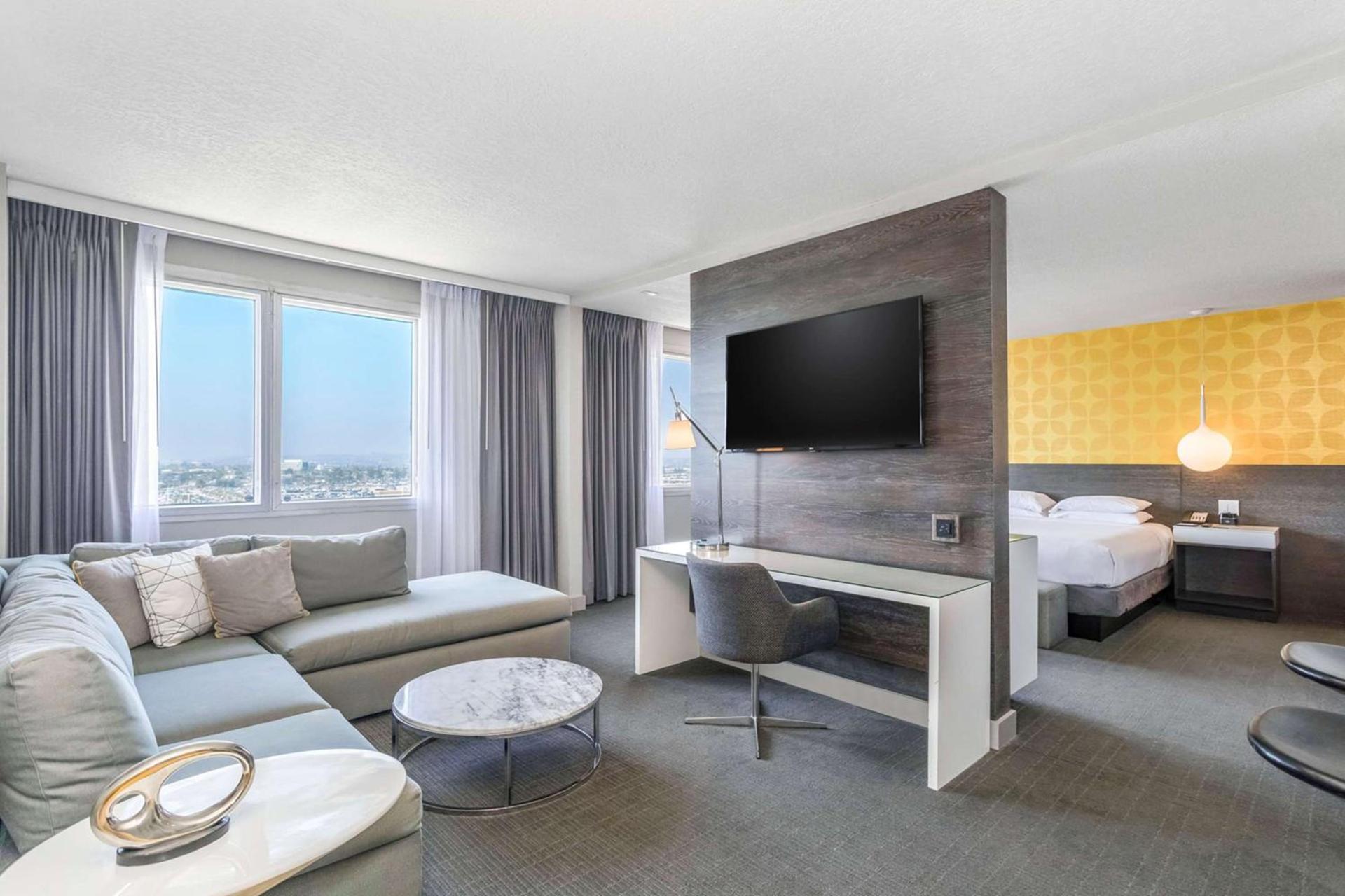 Hyatt Regency Los Angeles International Airport photo 44