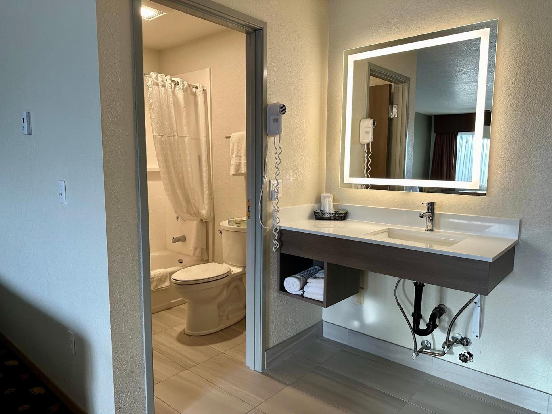 Best Western King Salmon Inn photo 24